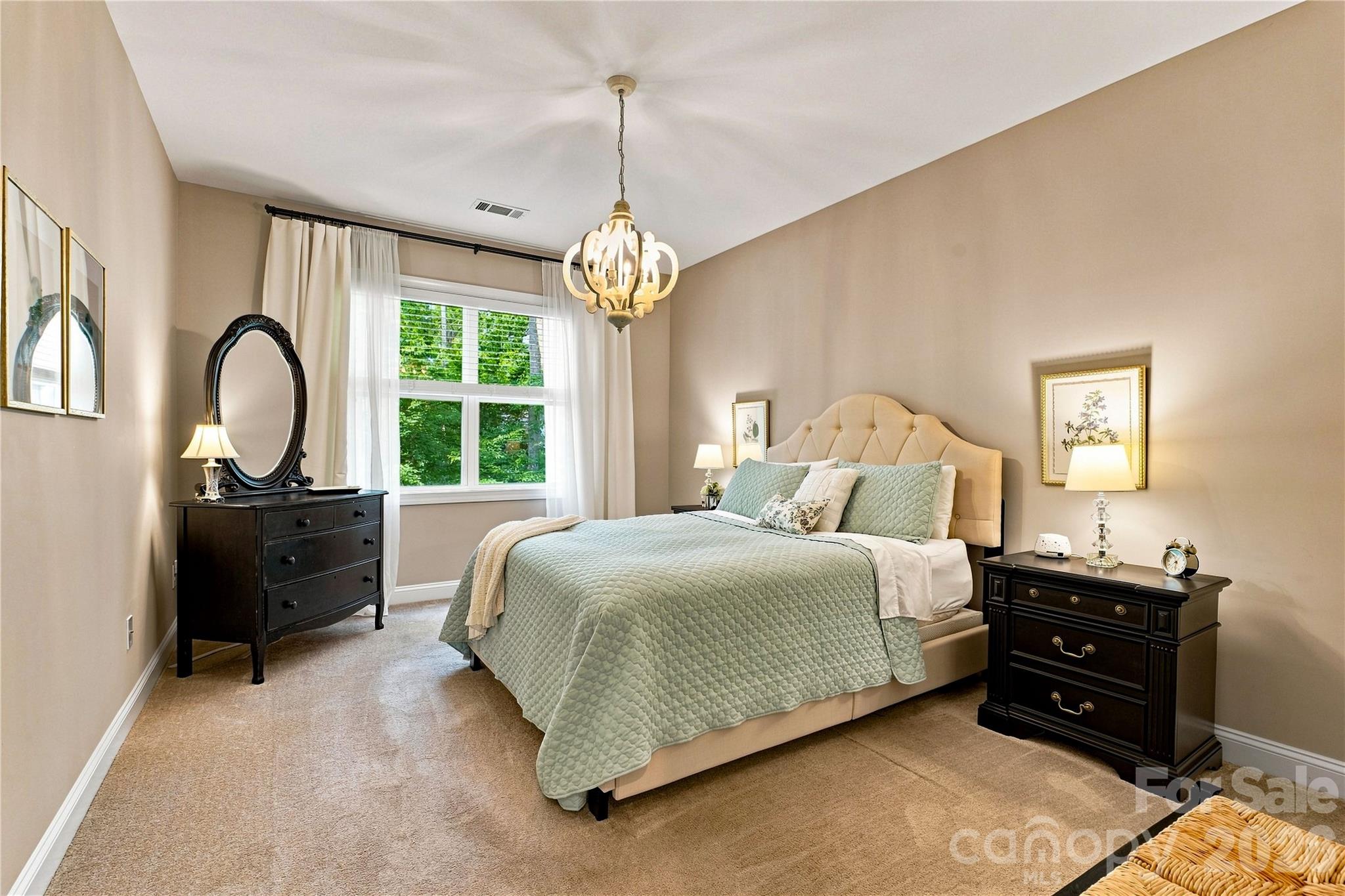 109 Athens Court Property Photo 19