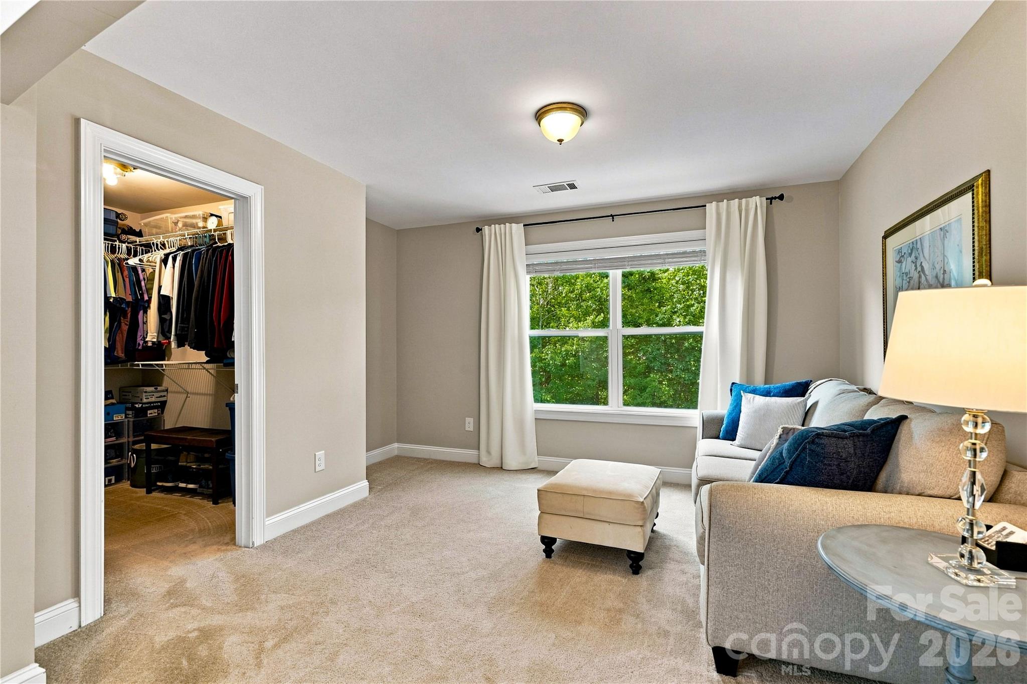 109 Athens Court Property Photo 25