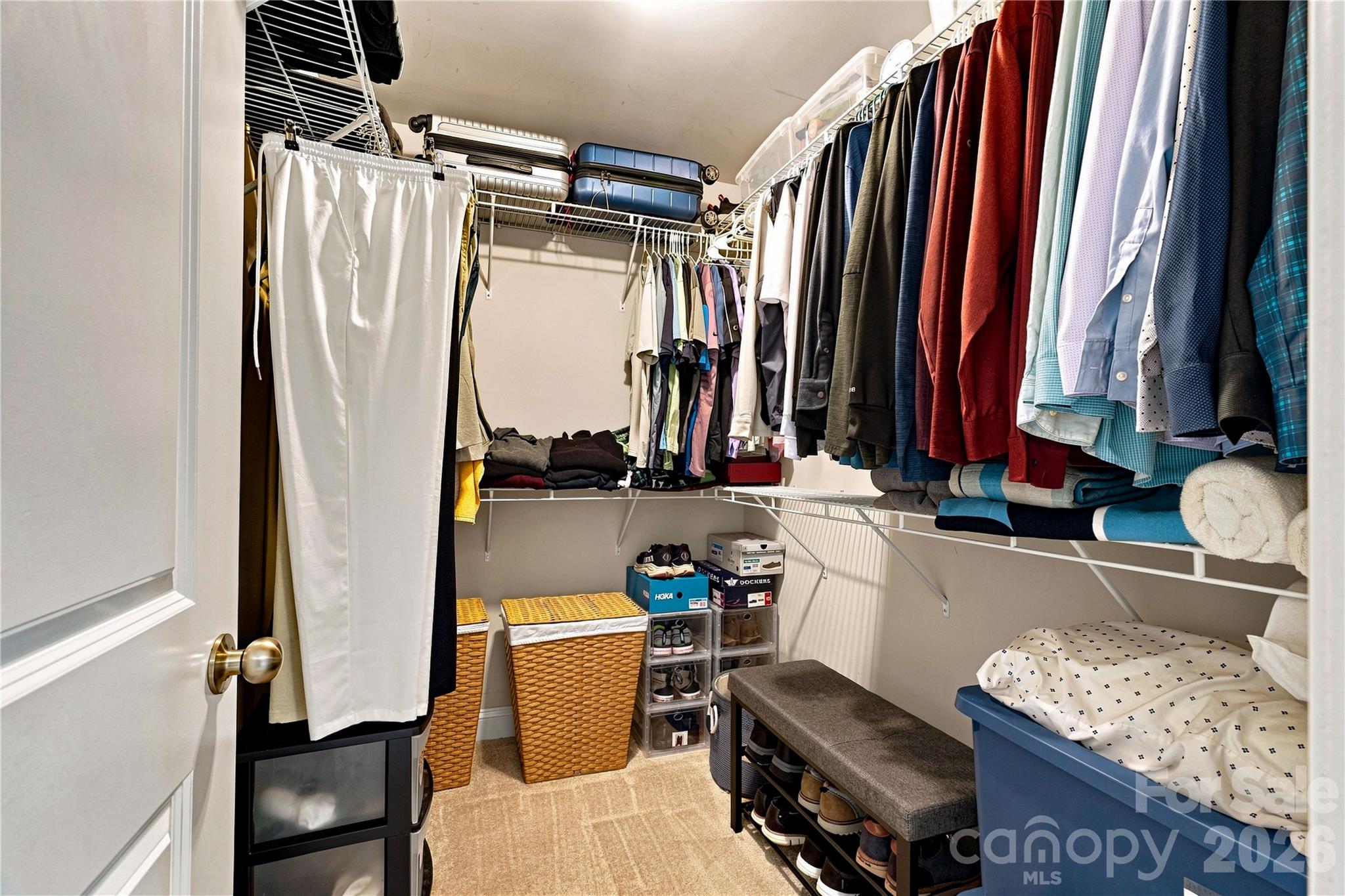 109 Athens Court Property Photo 29