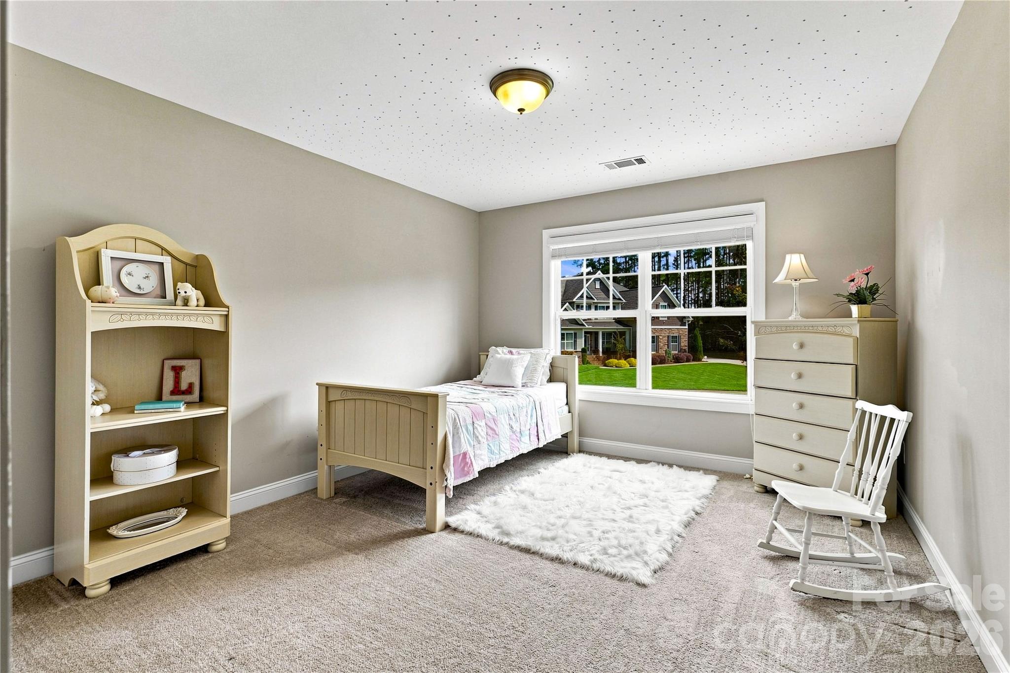 109 Athens Court Property Photo 38