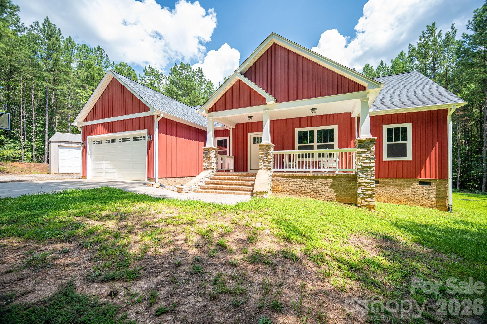511 Carter Trail Property Photo 3