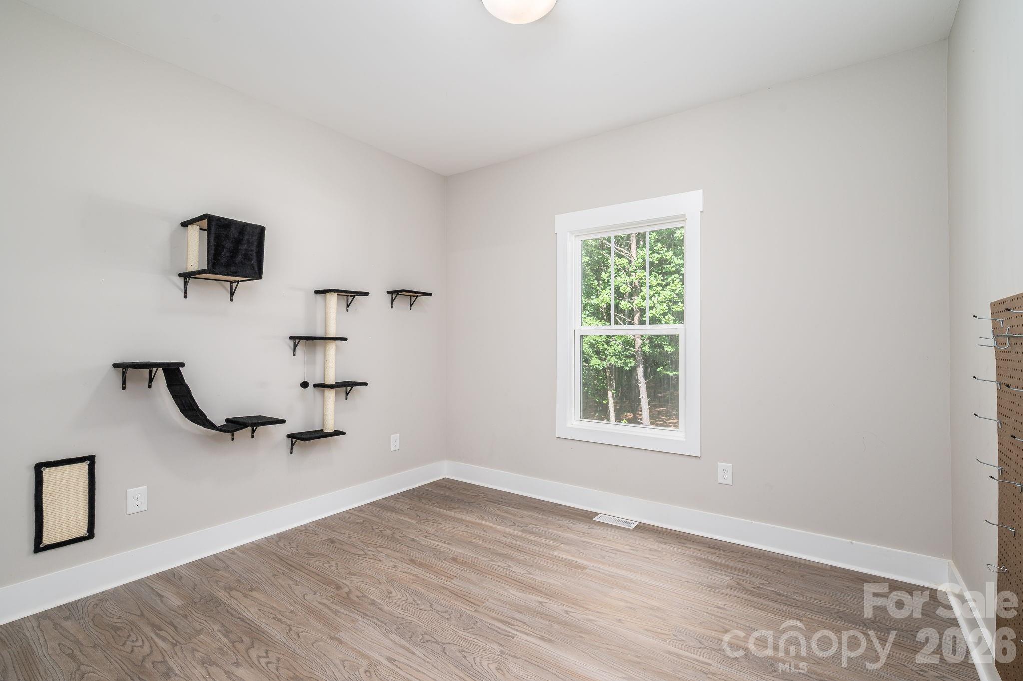 511 Carter Trail Property Photo 17