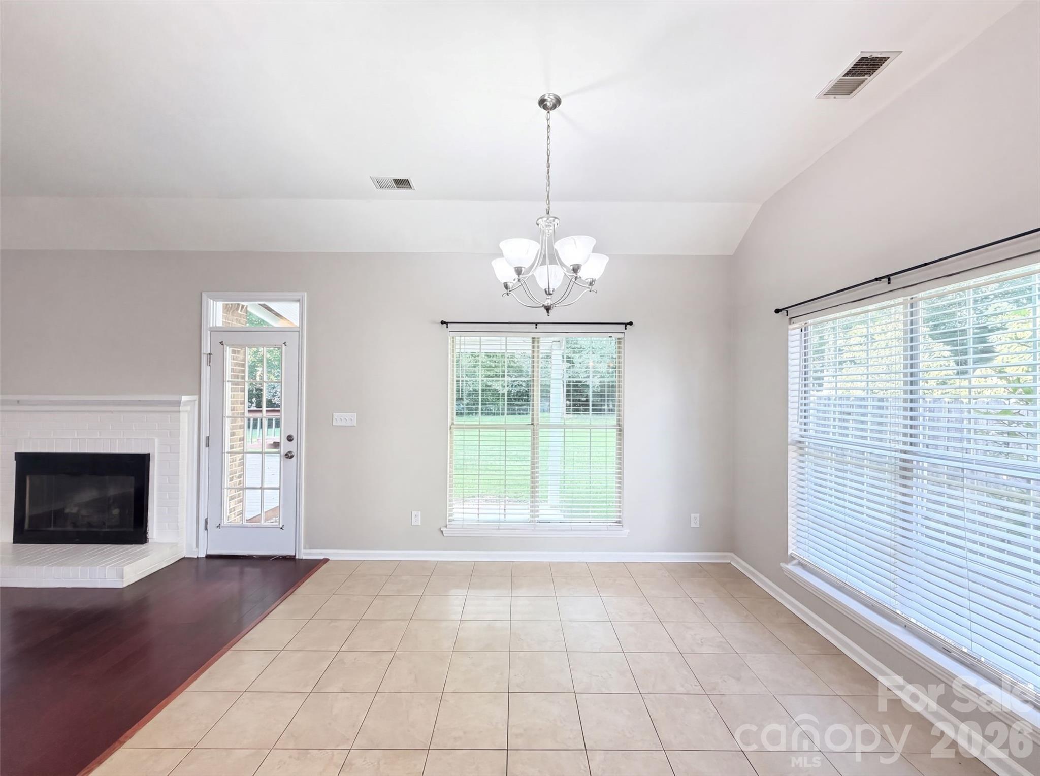 8536 Albury Walk Lane Property Photo 9