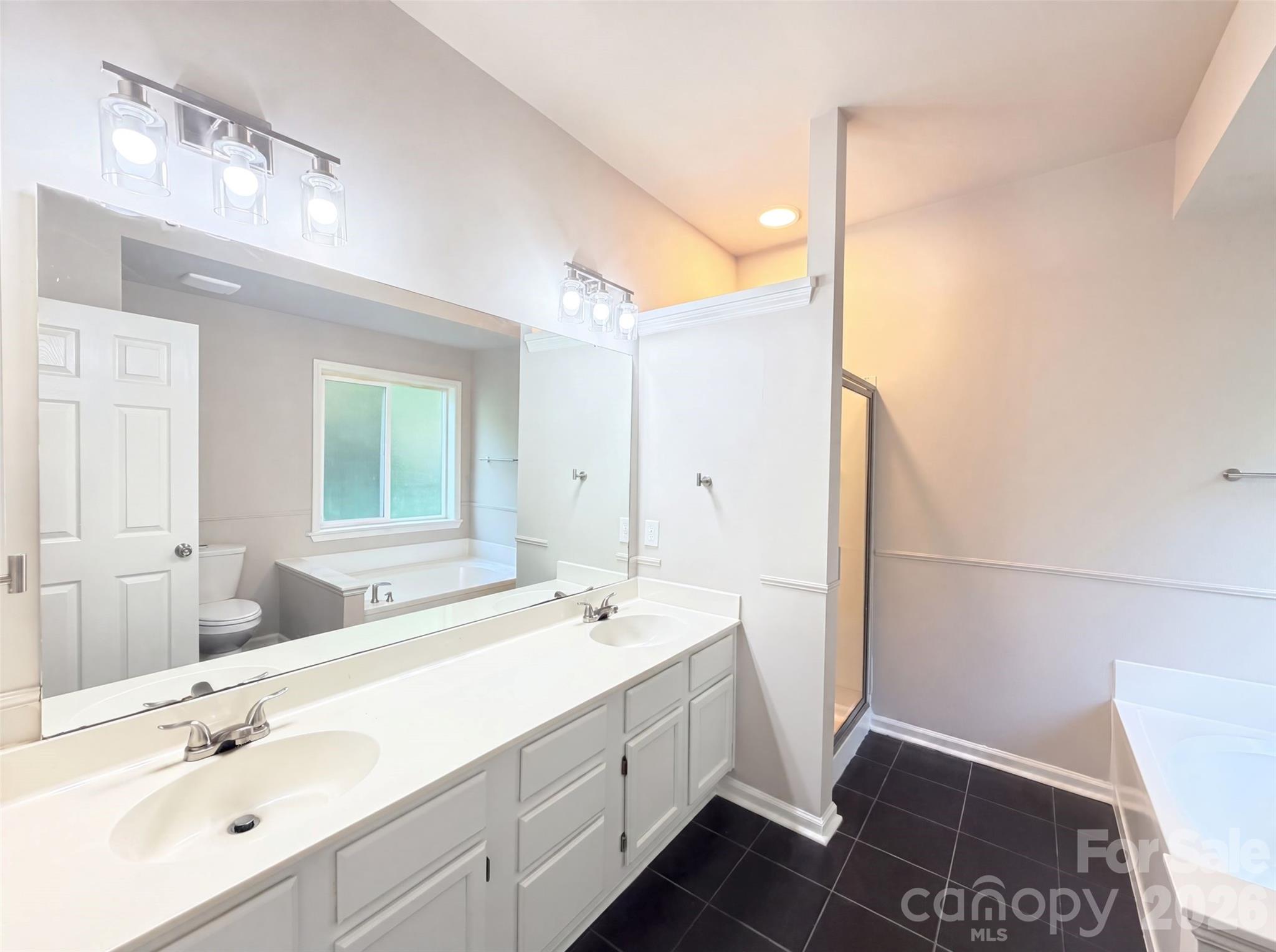 8536 Albury Walk Lane Property Photo 10