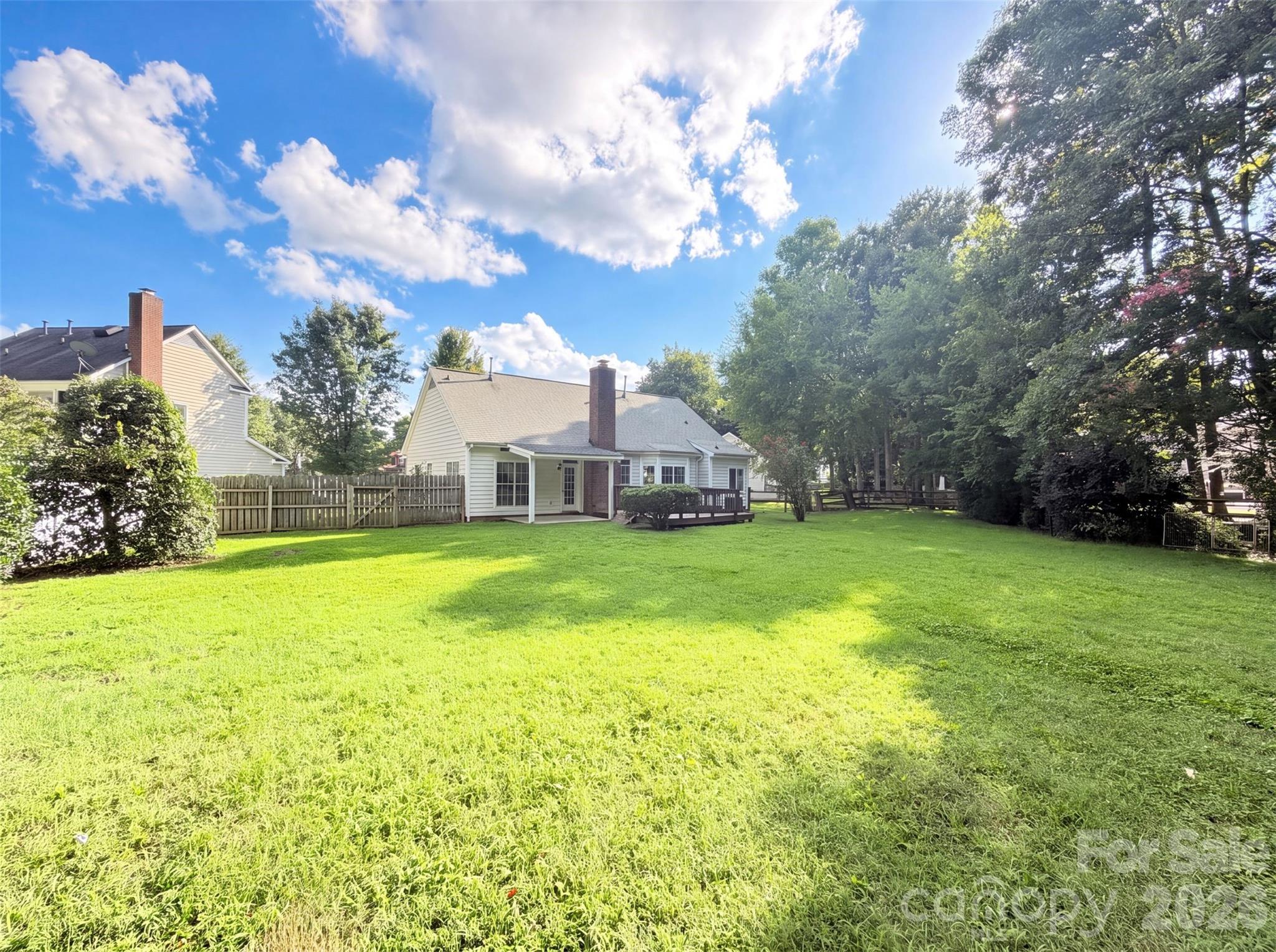 8536 Albury Walk Lane Property Photo 15