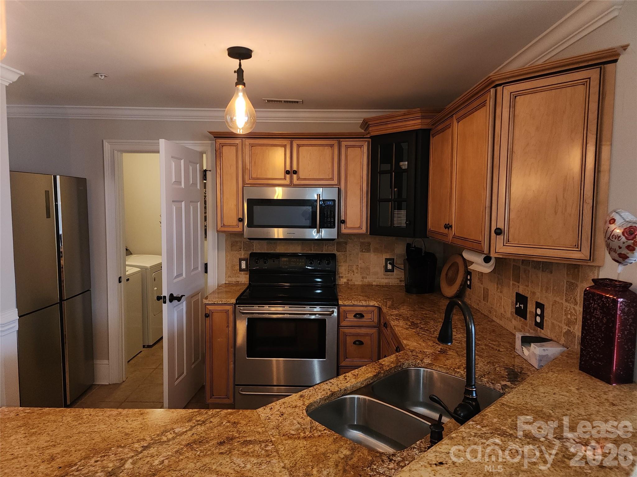 1205 Torrence Circle Property Photo 13