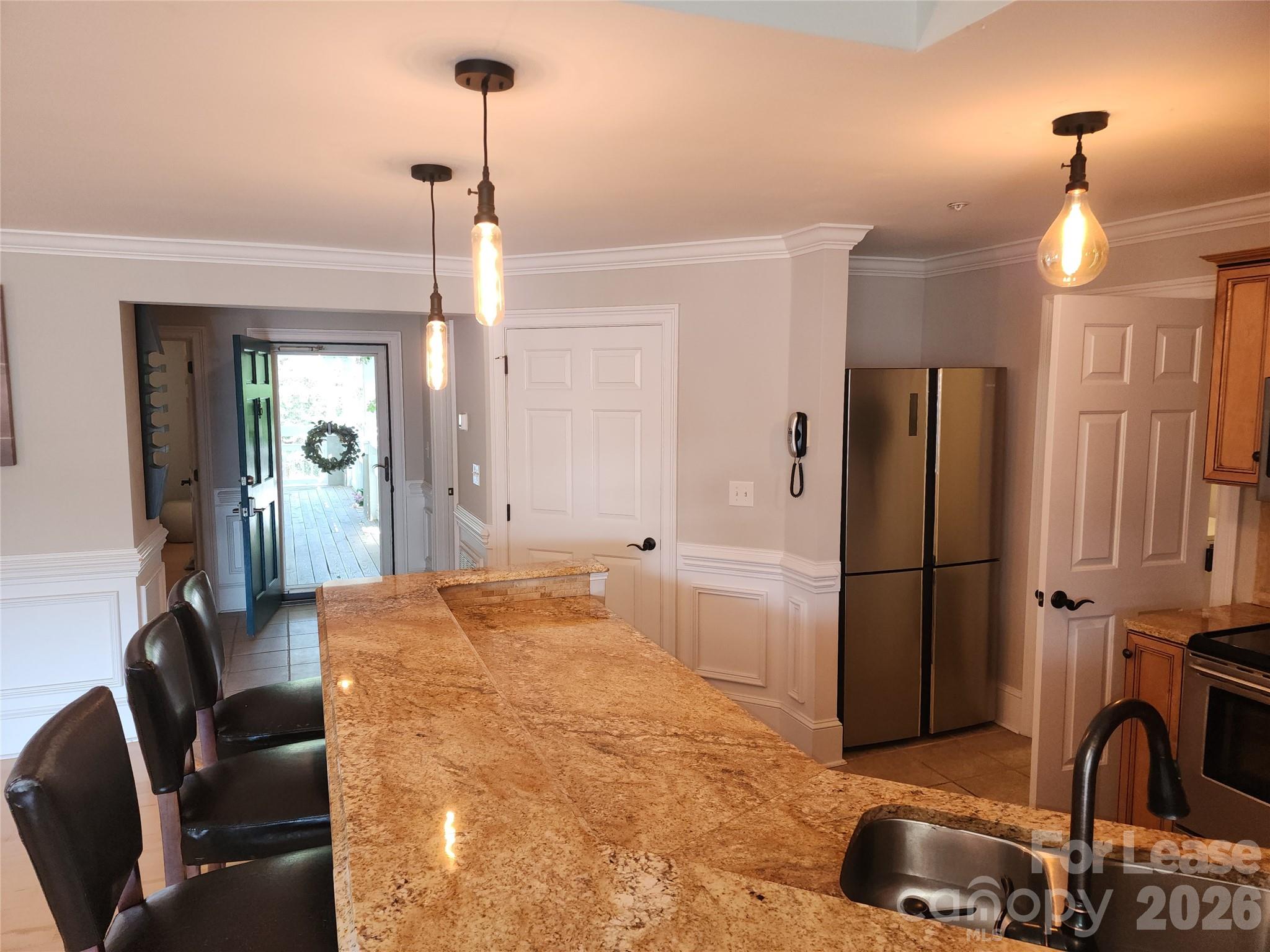 1205 Torrence Circle Property Photo 14