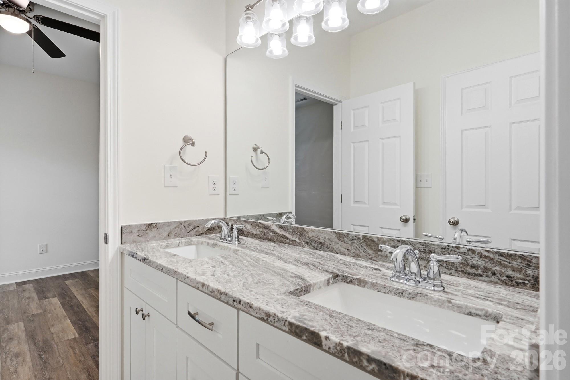 2704 Yellow Bell Way Property Photo 27