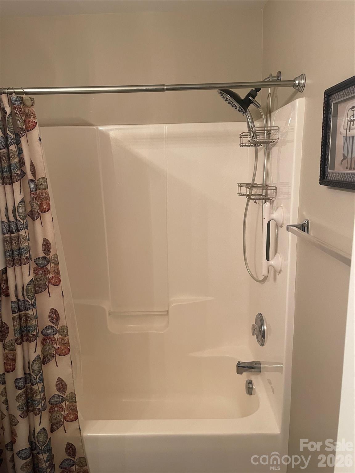 1158 Hammond Drive Property Photo 6