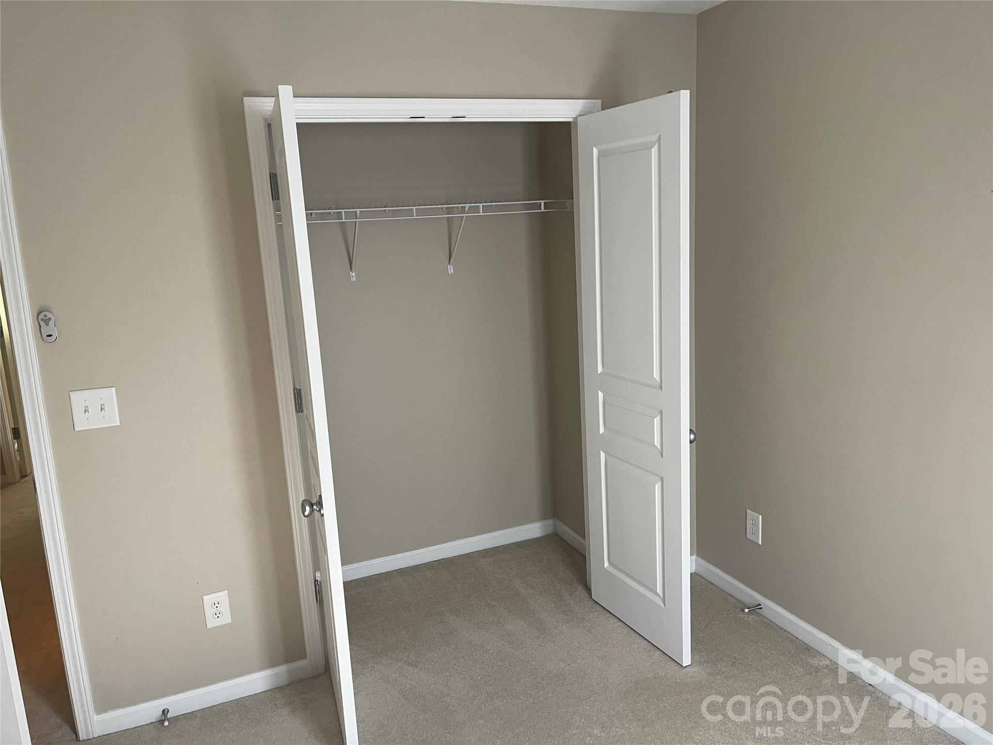 1158 Hammond Drive Property Photo 8
