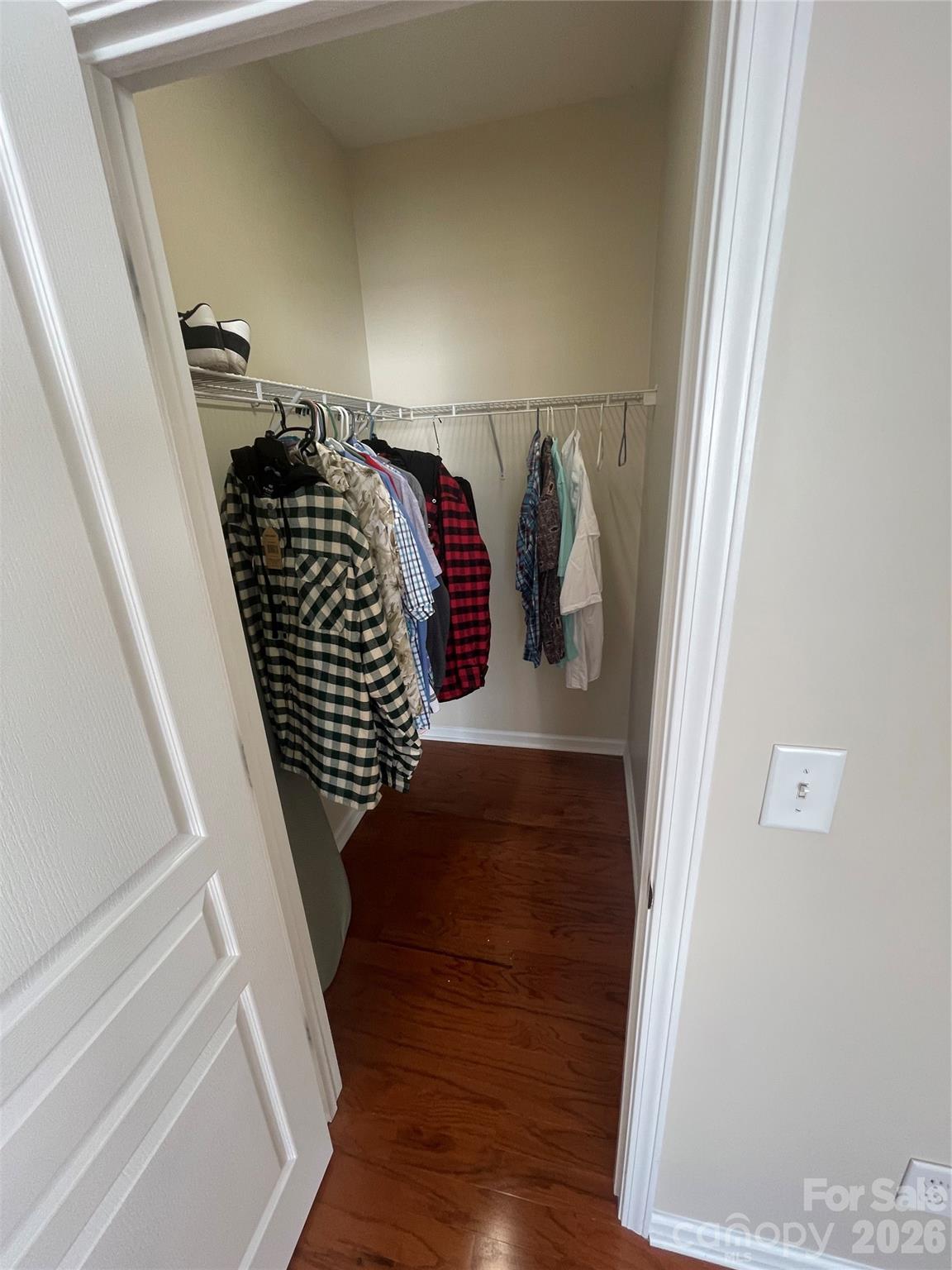 1158 Hammond Drive Property Photo 13
