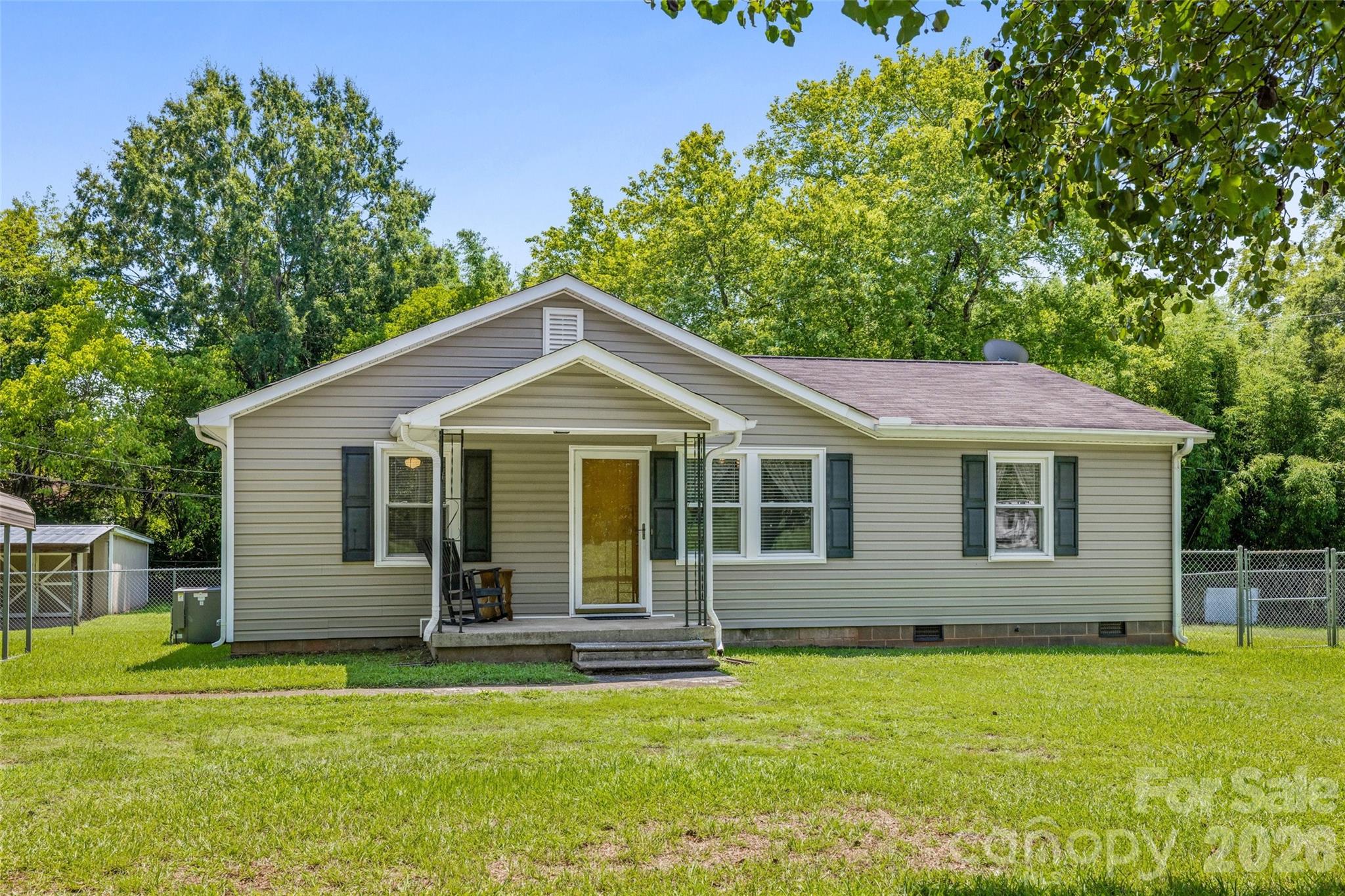 1615 Harris Road Property Photo 1
