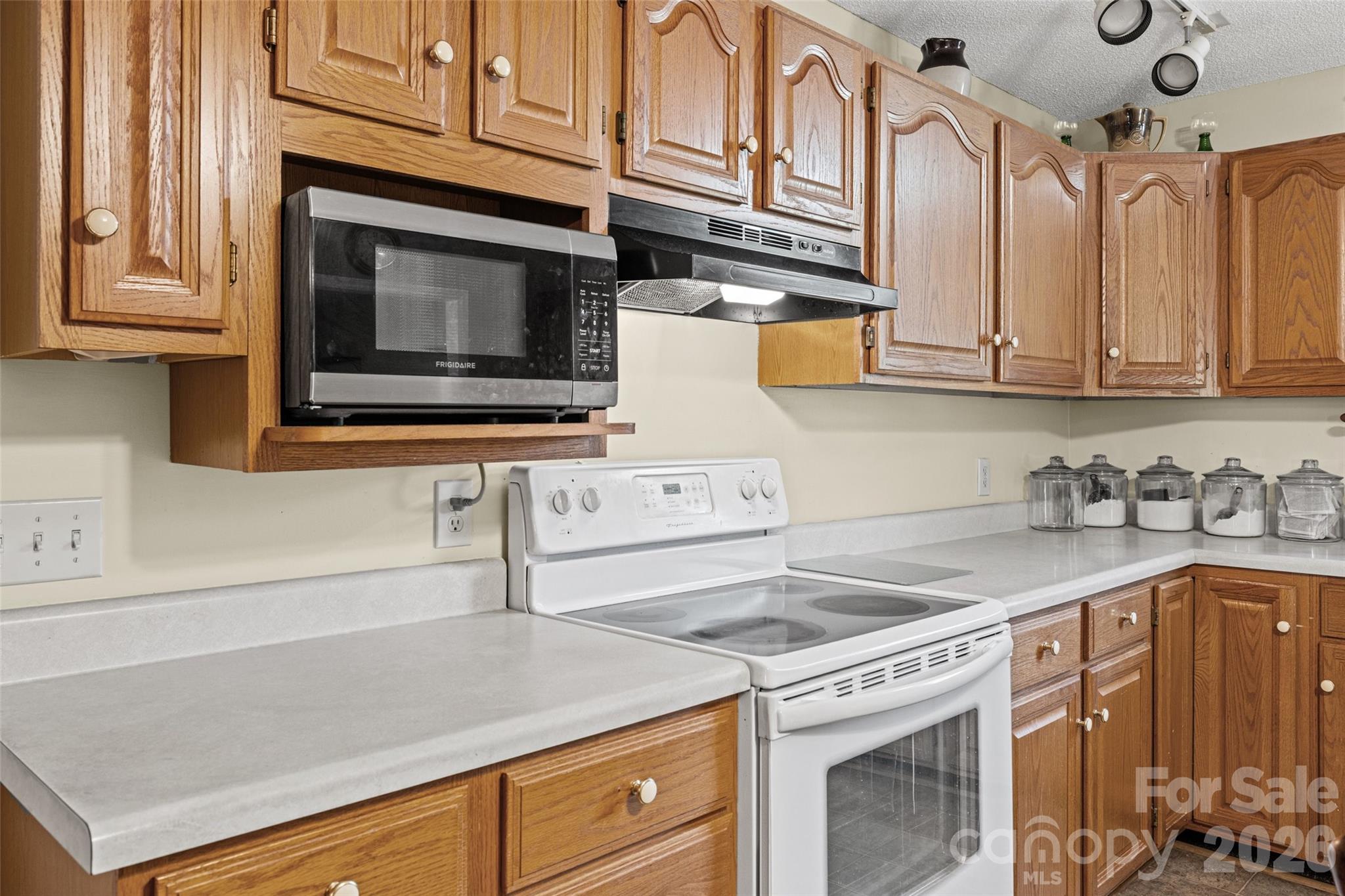 1615 Harris Road Property Photo 13