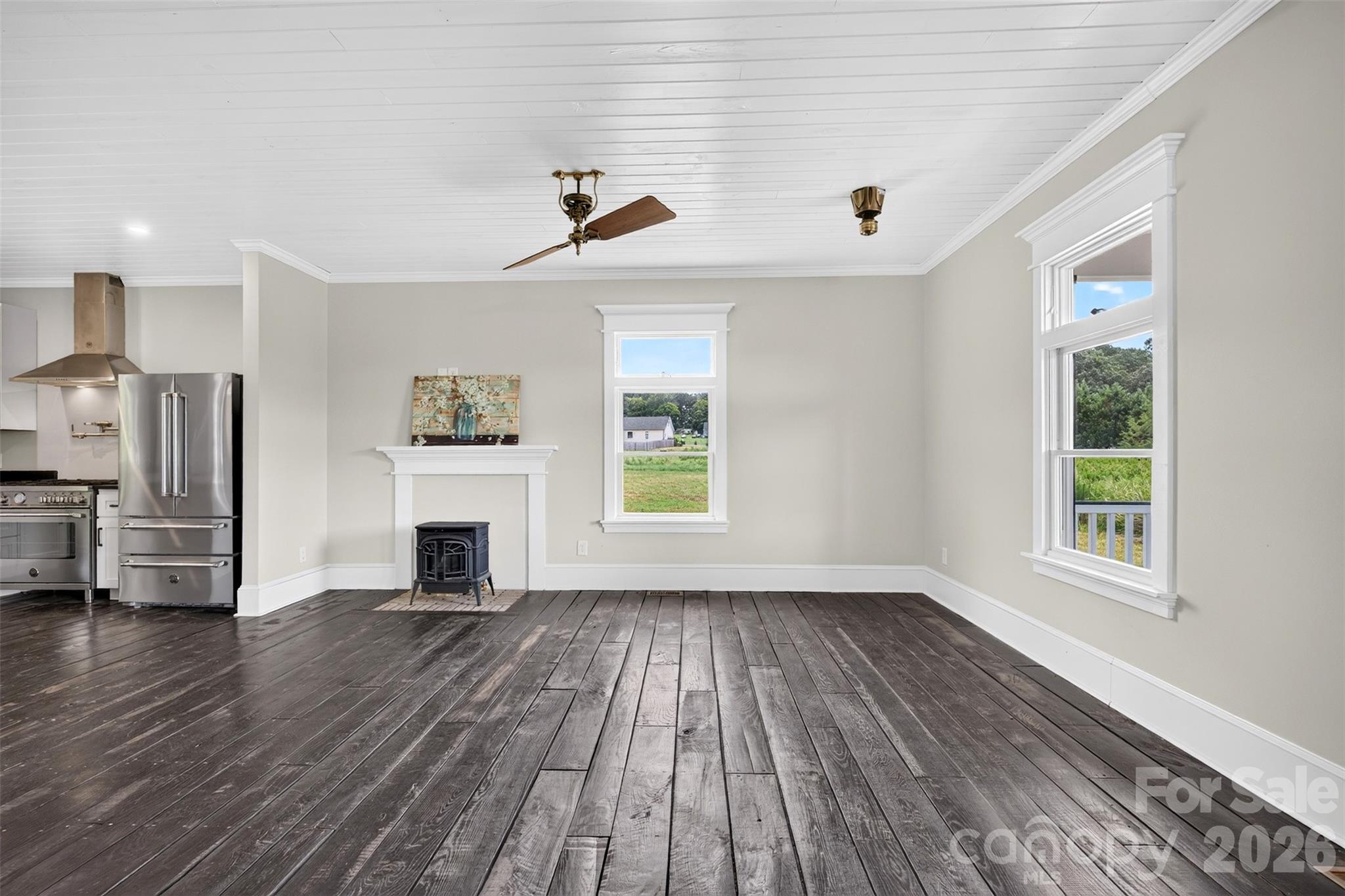 2428 Glade Road Property Photo 18