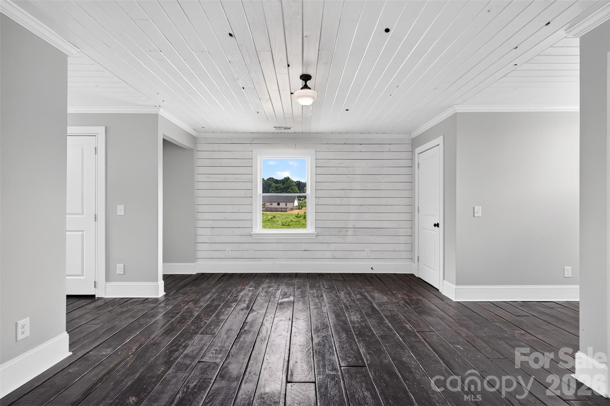 2428 Glade Road Property Photo 30