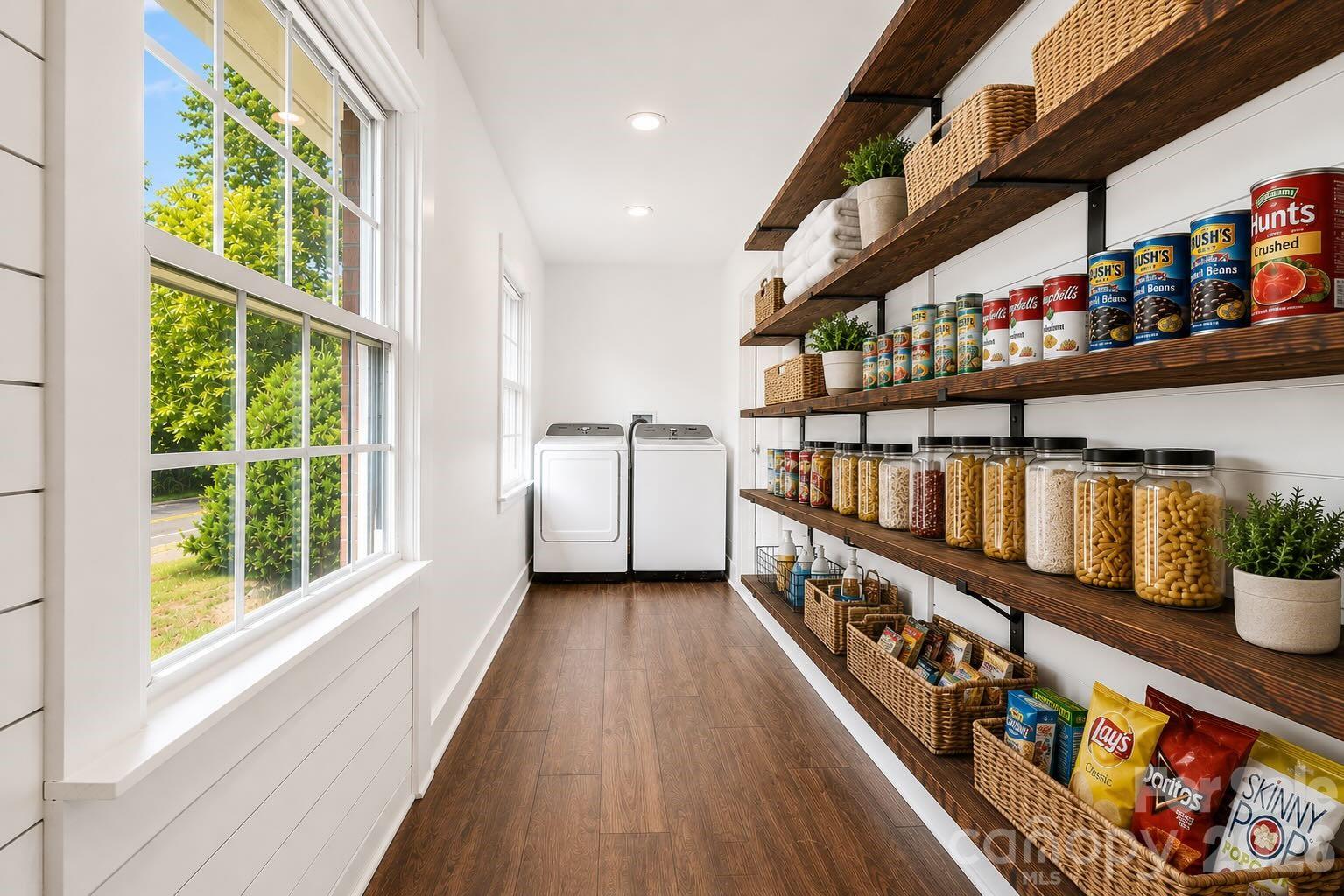 581 Old Leicester Highway Property Photo 10