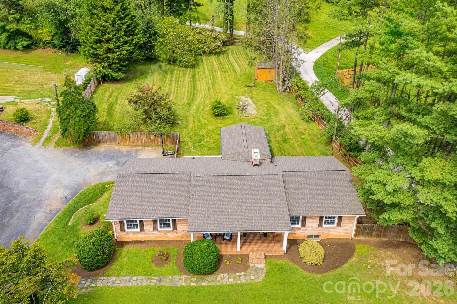 581 Old Leicester Highway Property Photo 21