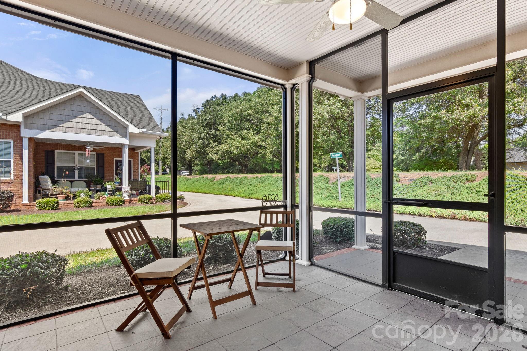 8276 Merchant Court Property Photo 8