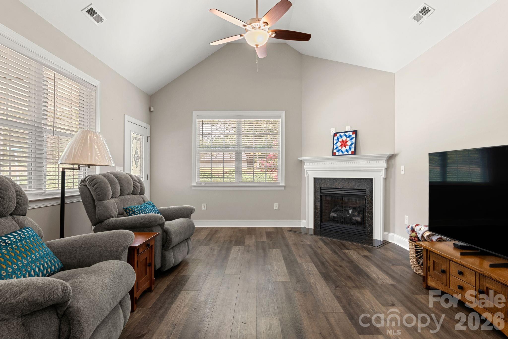 8276 Merchant Court Property Photo 11