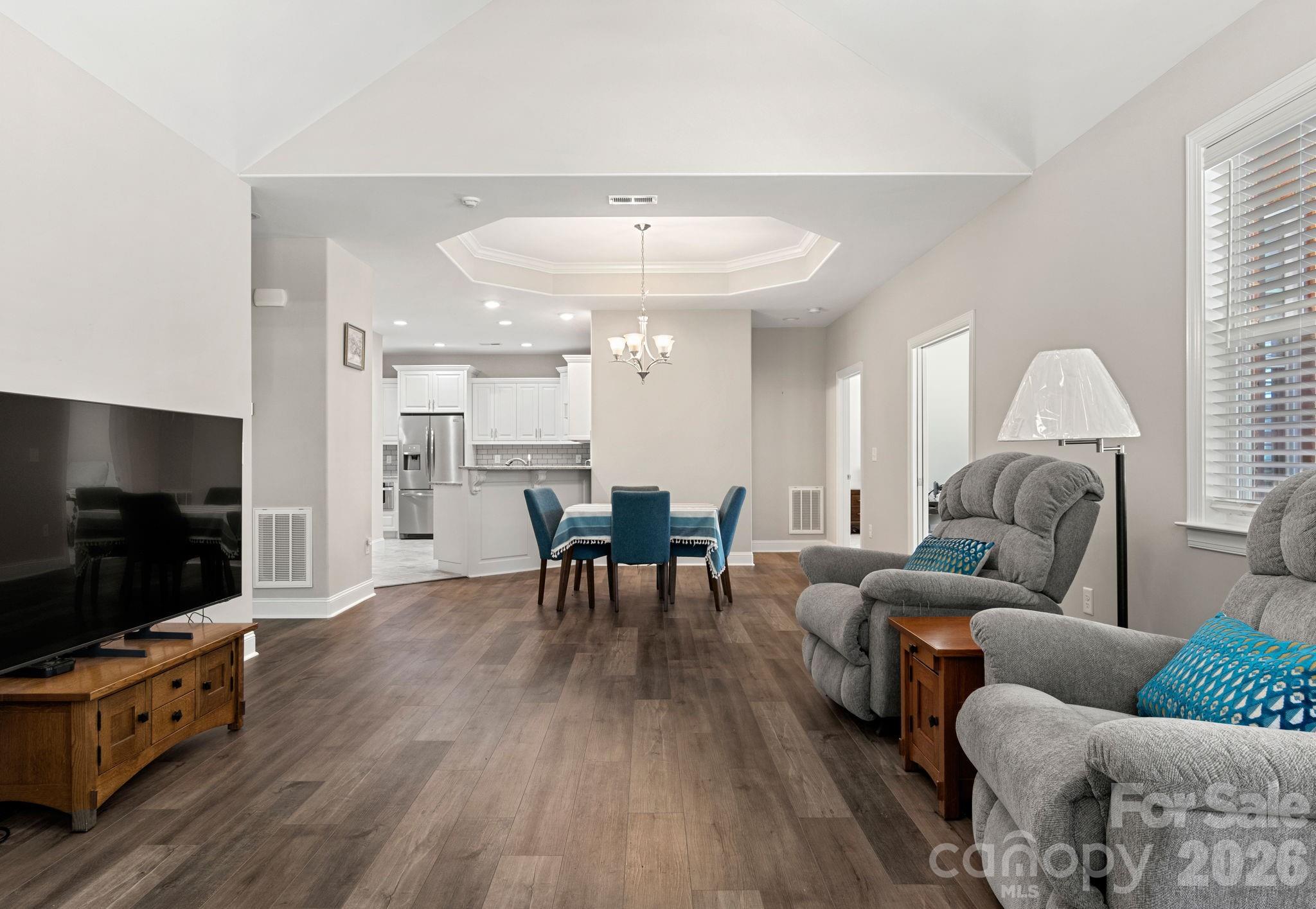 8276 Merchant Court Property Photo 12