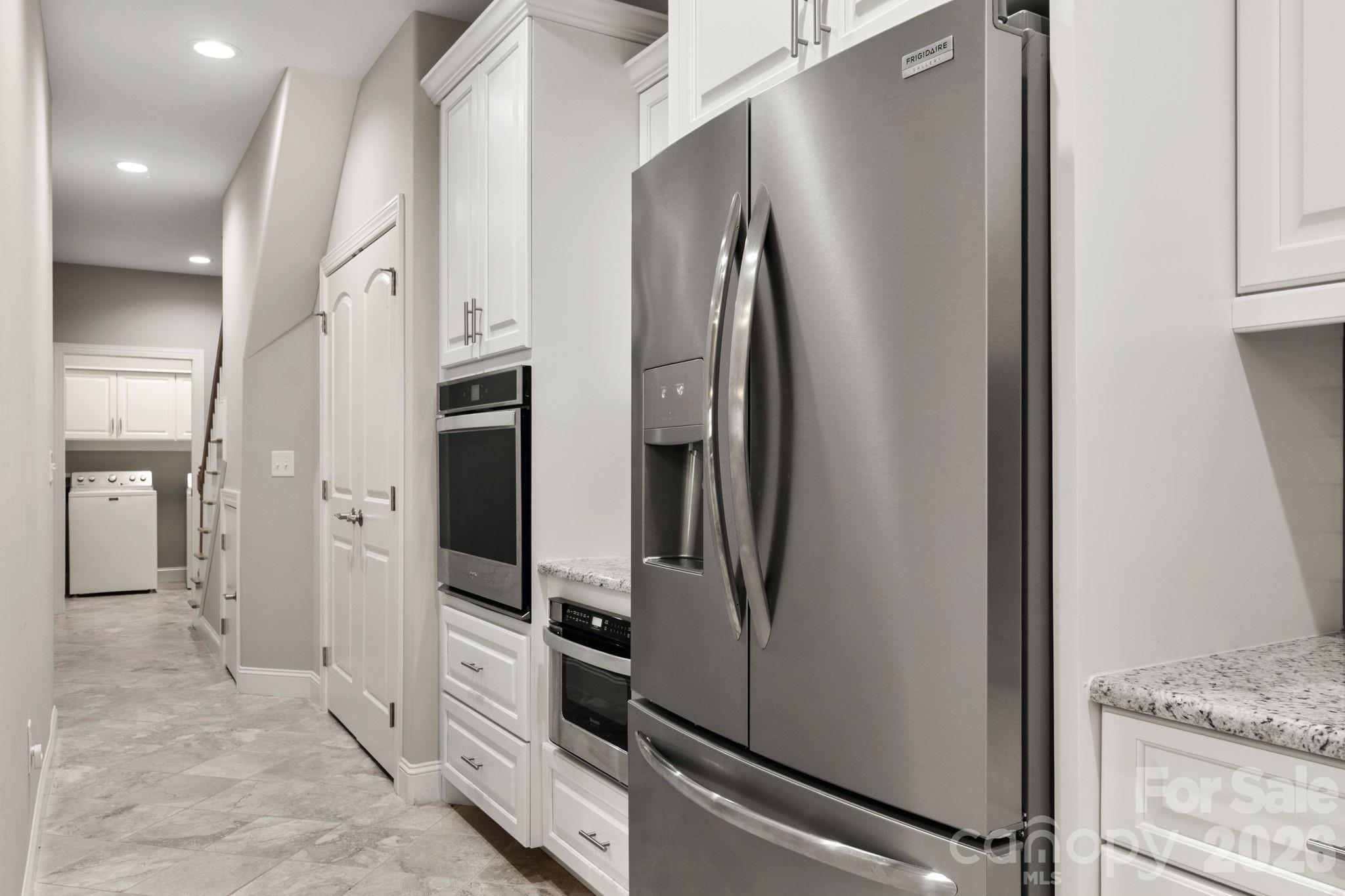 8276 Merchant Court Property Photo 20