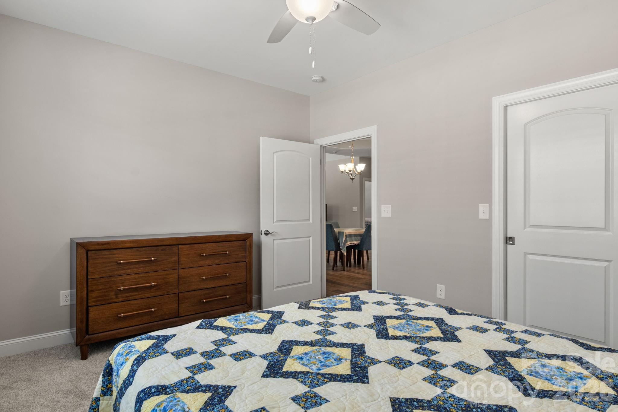 8276 Merchant Court Property Photo 28