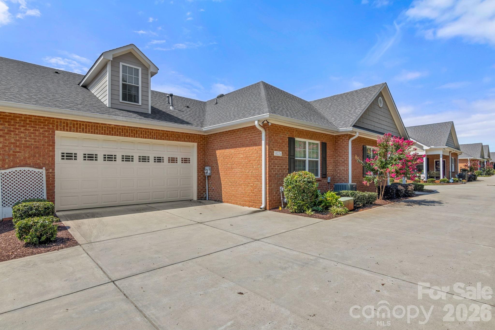 8276 Merchant Court Property Photo 38