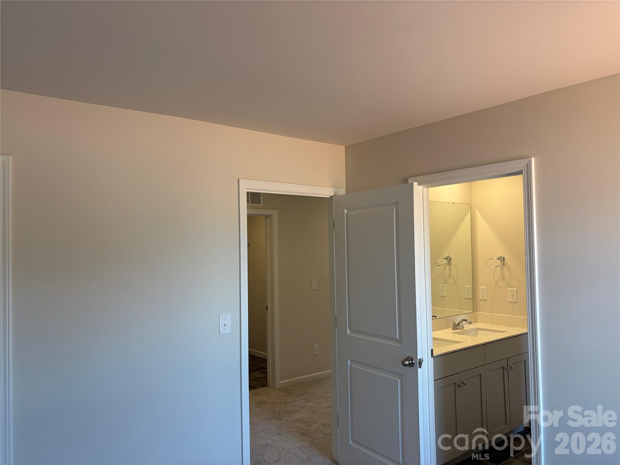 1328 Chiefs Lane Property Photo 10