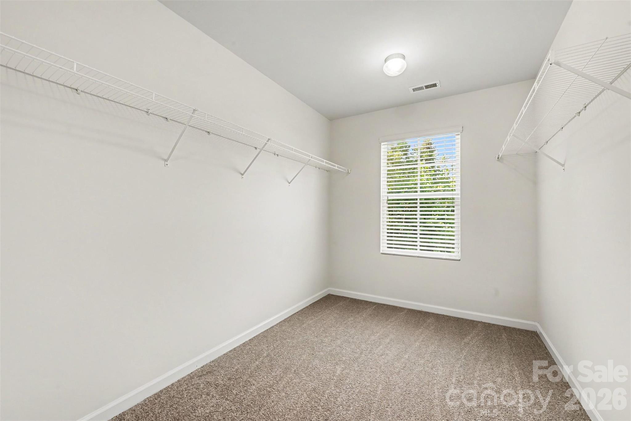 618 Oak Brook Drive Property Photo 14