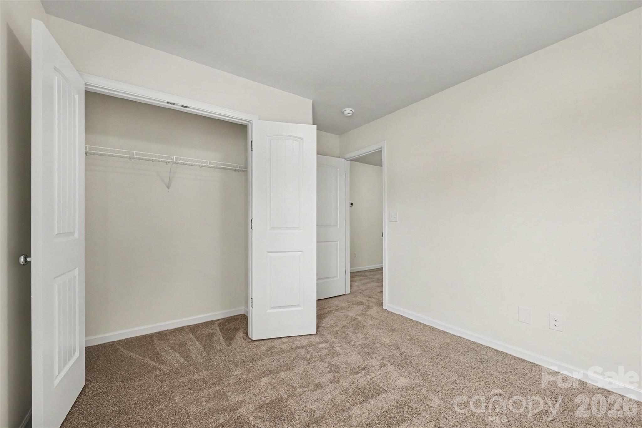 618 Oak Brook Drive Property Photo 18