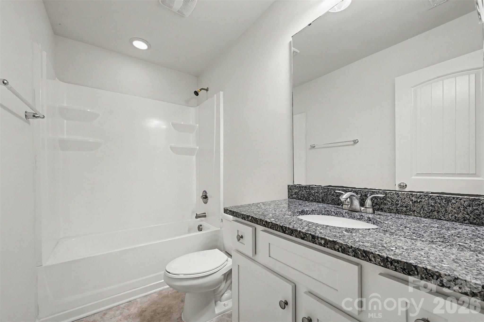 618 Oak Brook Drive Property Photo 21