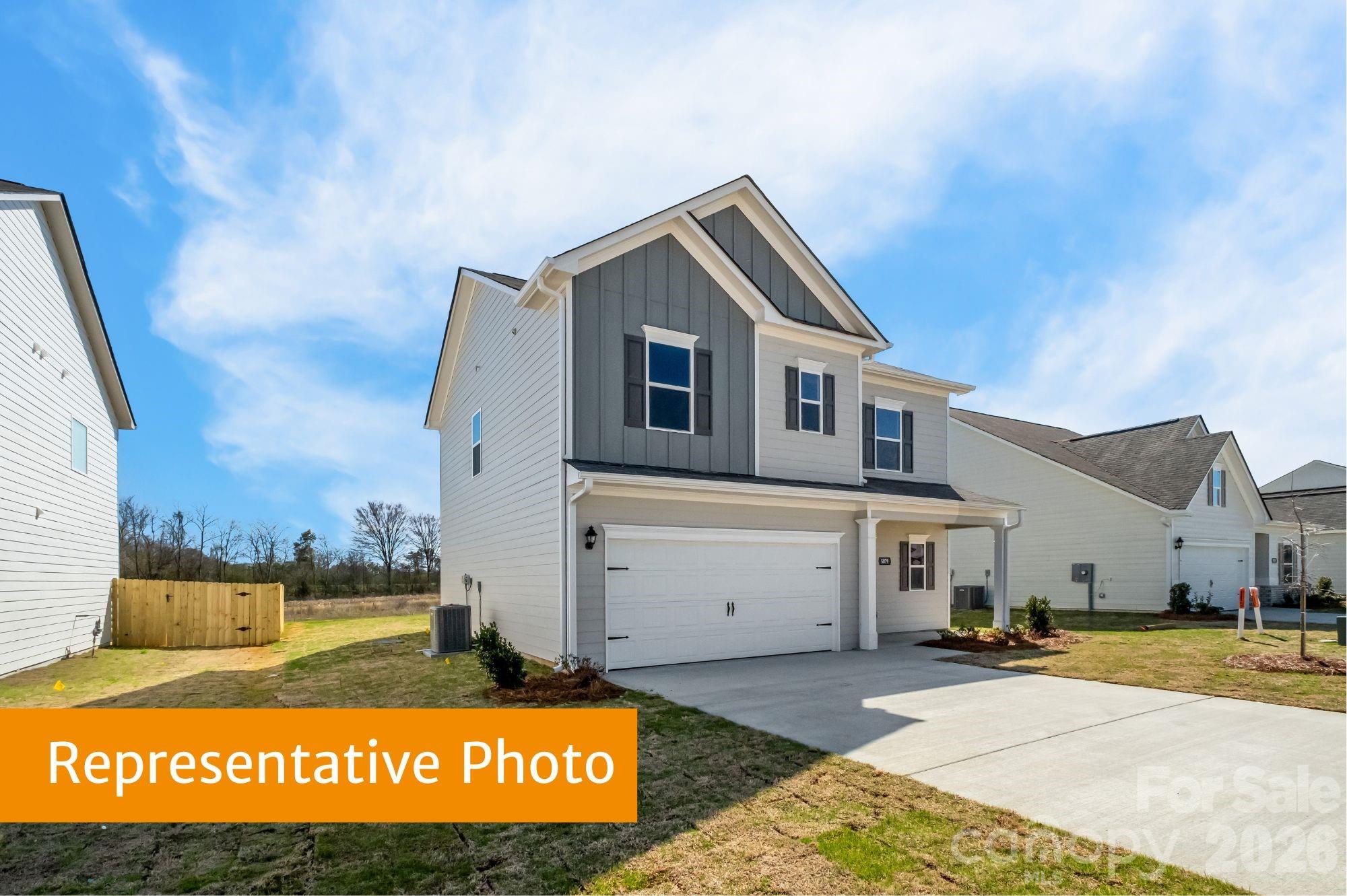 5587 Hagler Loop Property Photo 3