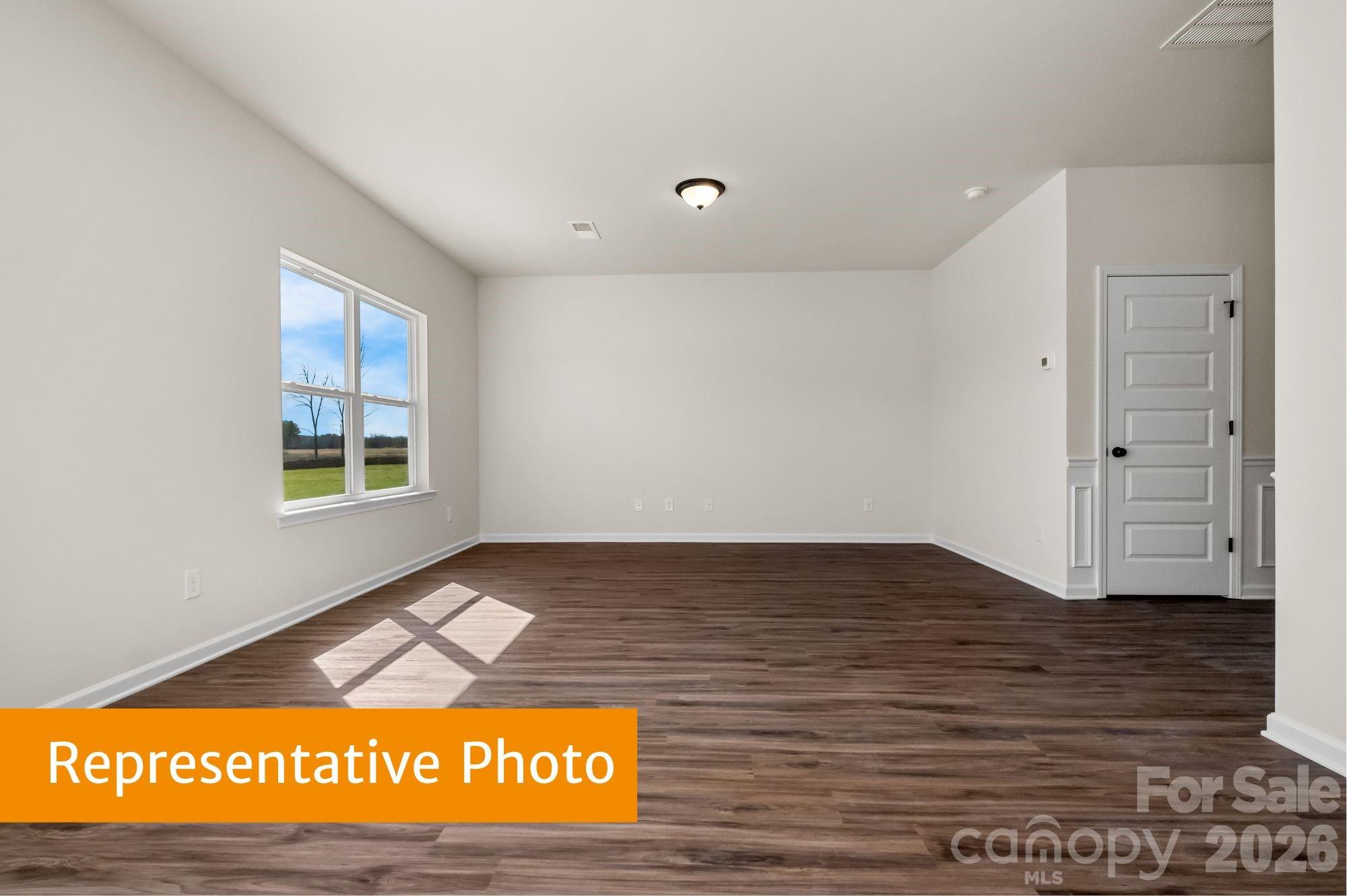 5587 Hagler Loop Property Photo 11