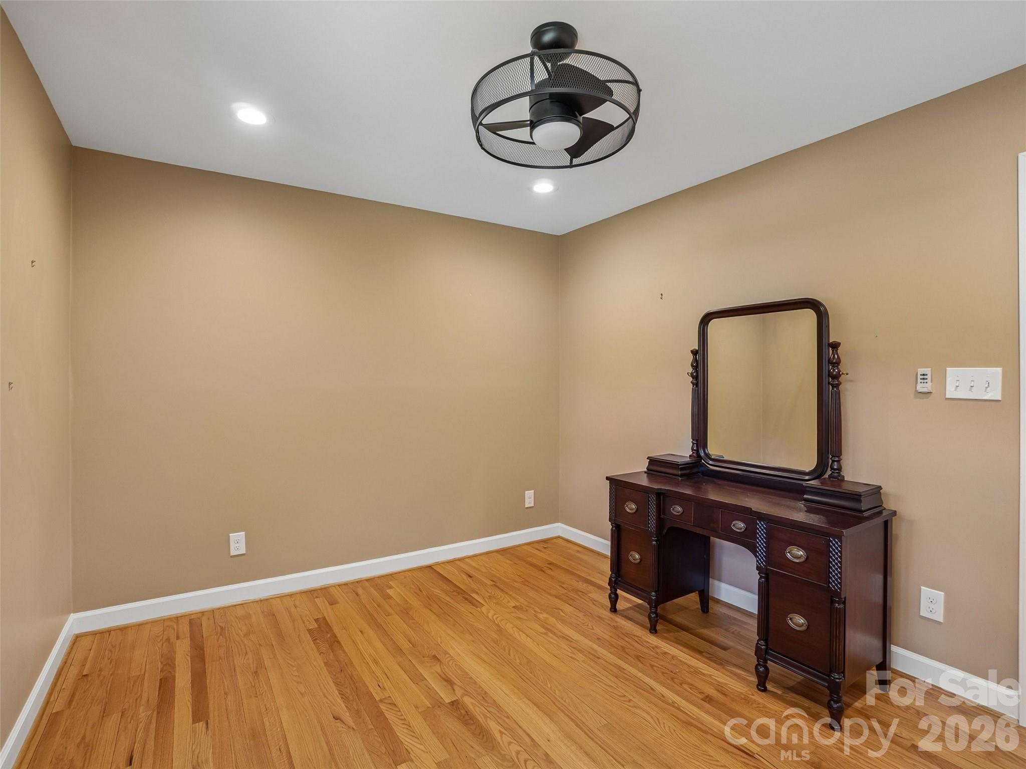 11 Ridgewood Avenue Property Photo 29