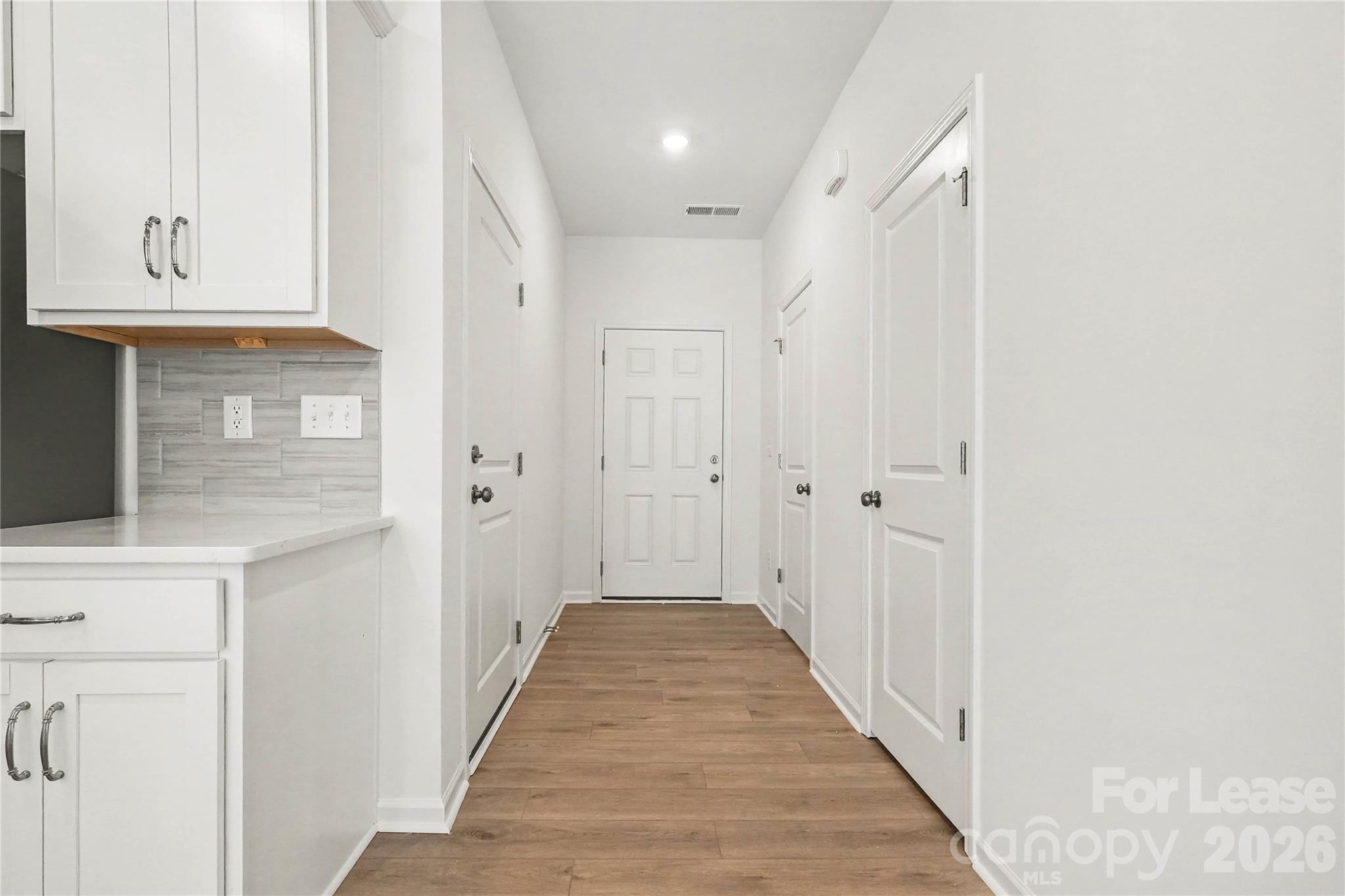 4413201 Property Photo 8