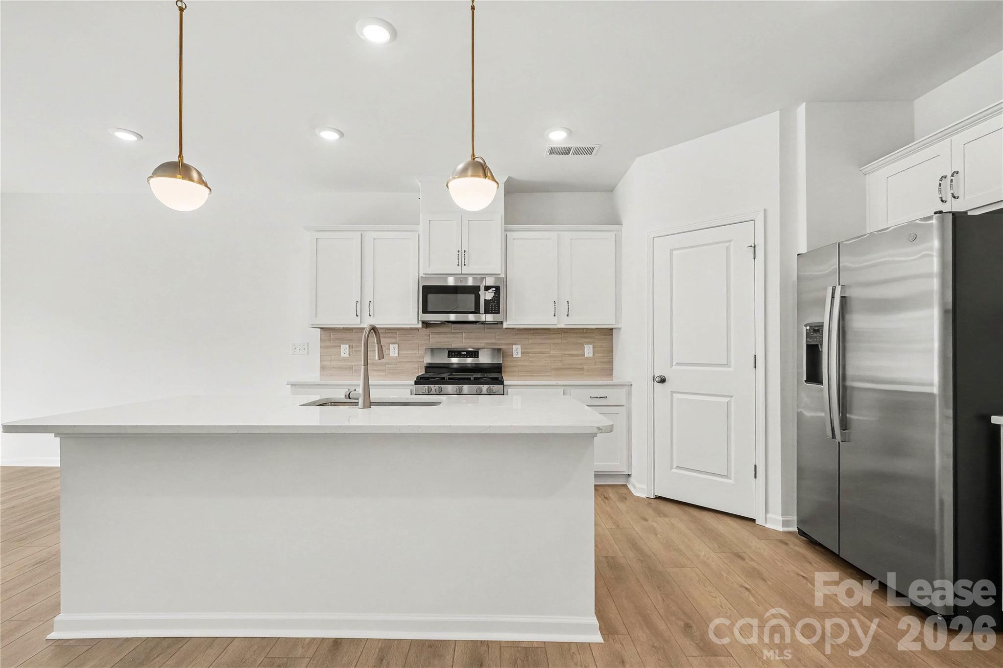 4413201 Property Photo 9