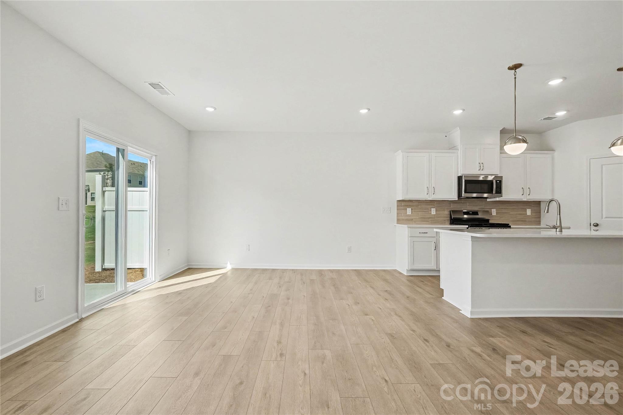 4413201 Property Photo 10