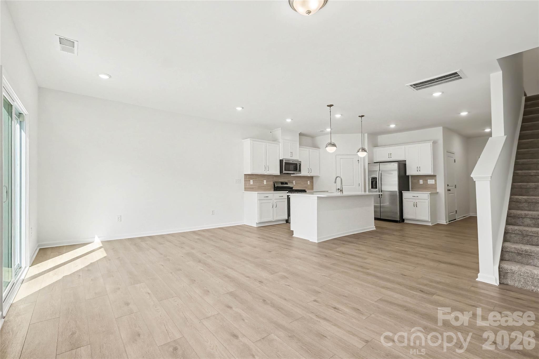 4413201 Property Photo 12