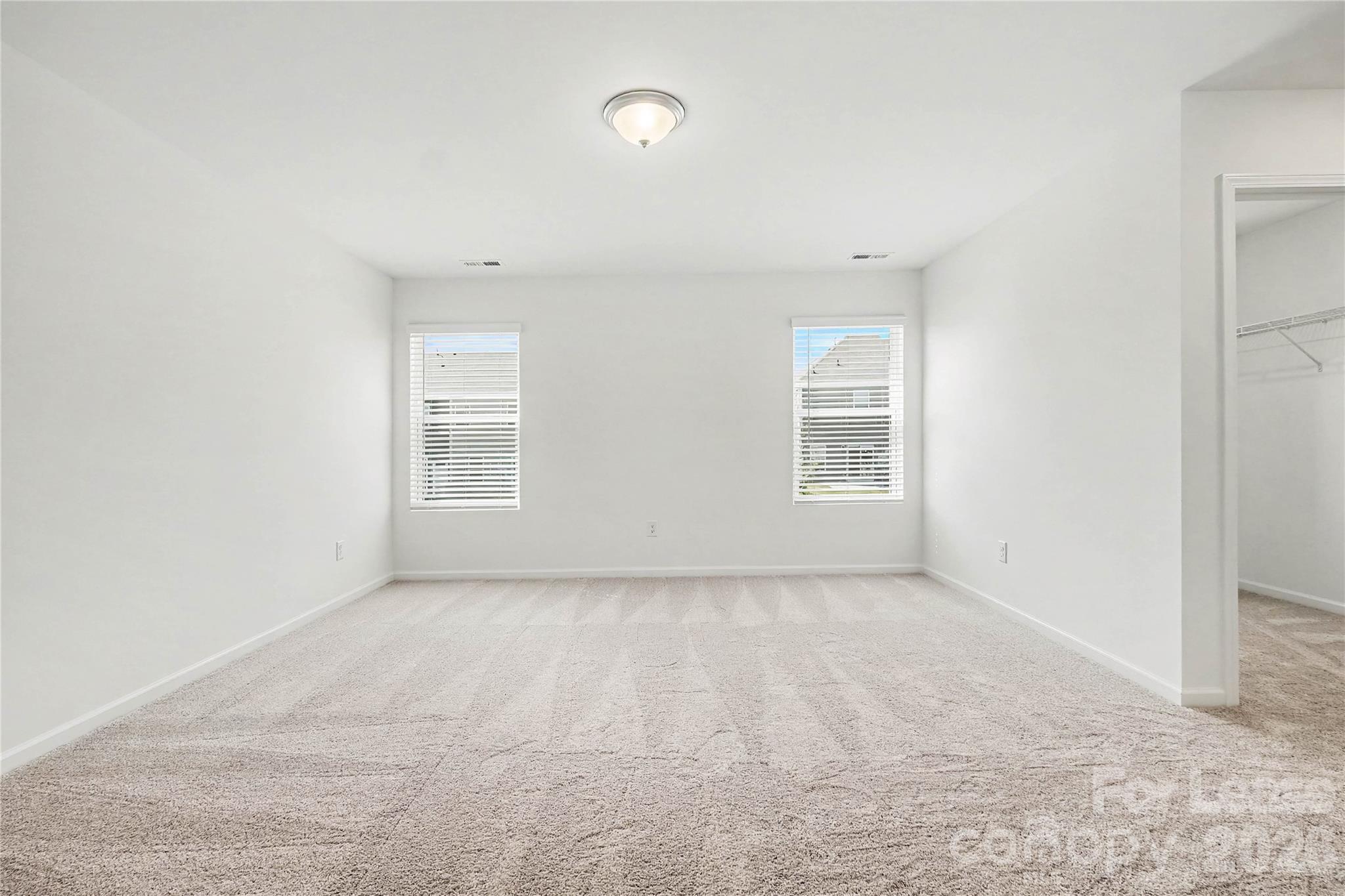 4413201 Property Photo 18