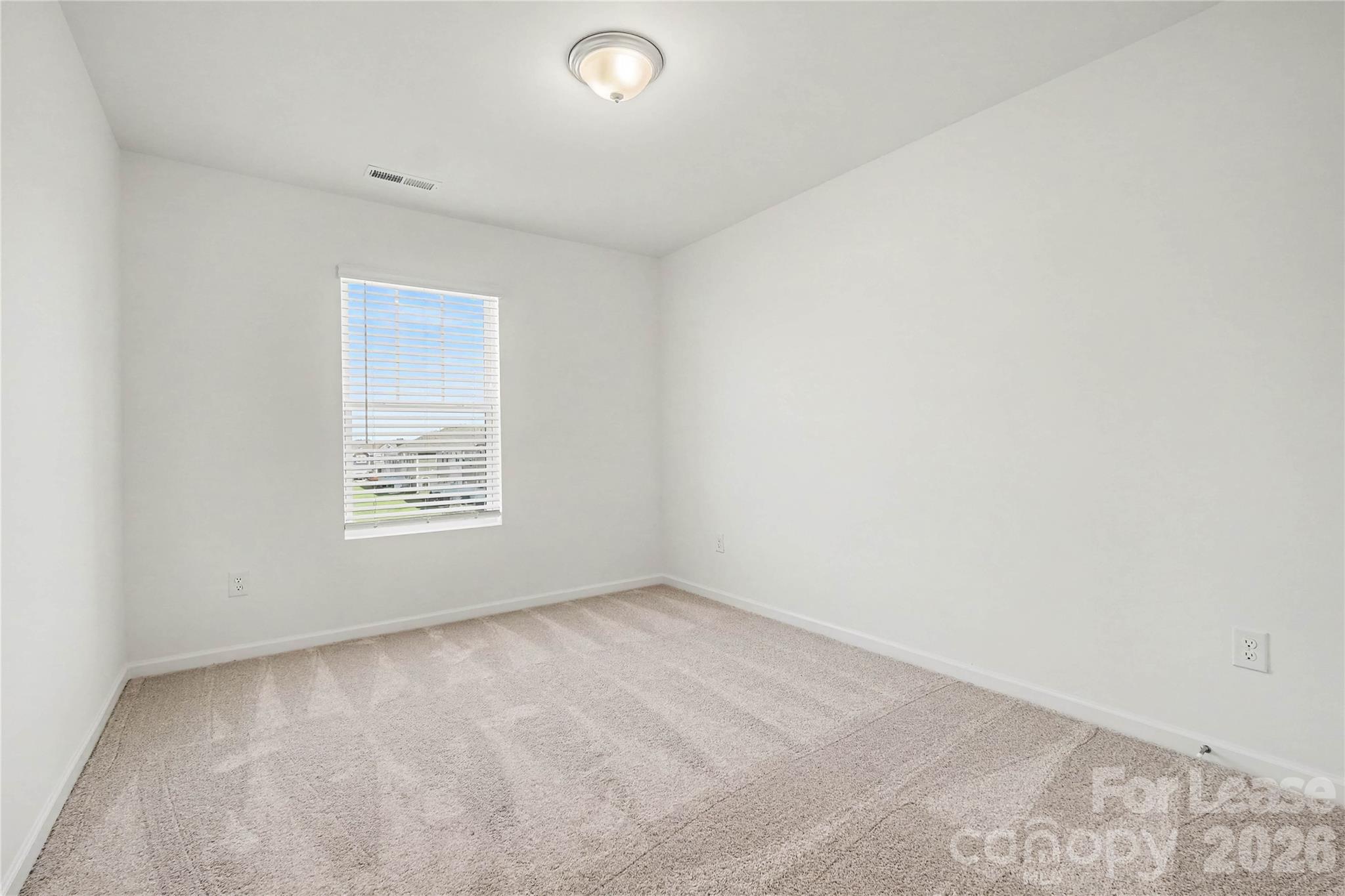 4413201 Property Photo 22