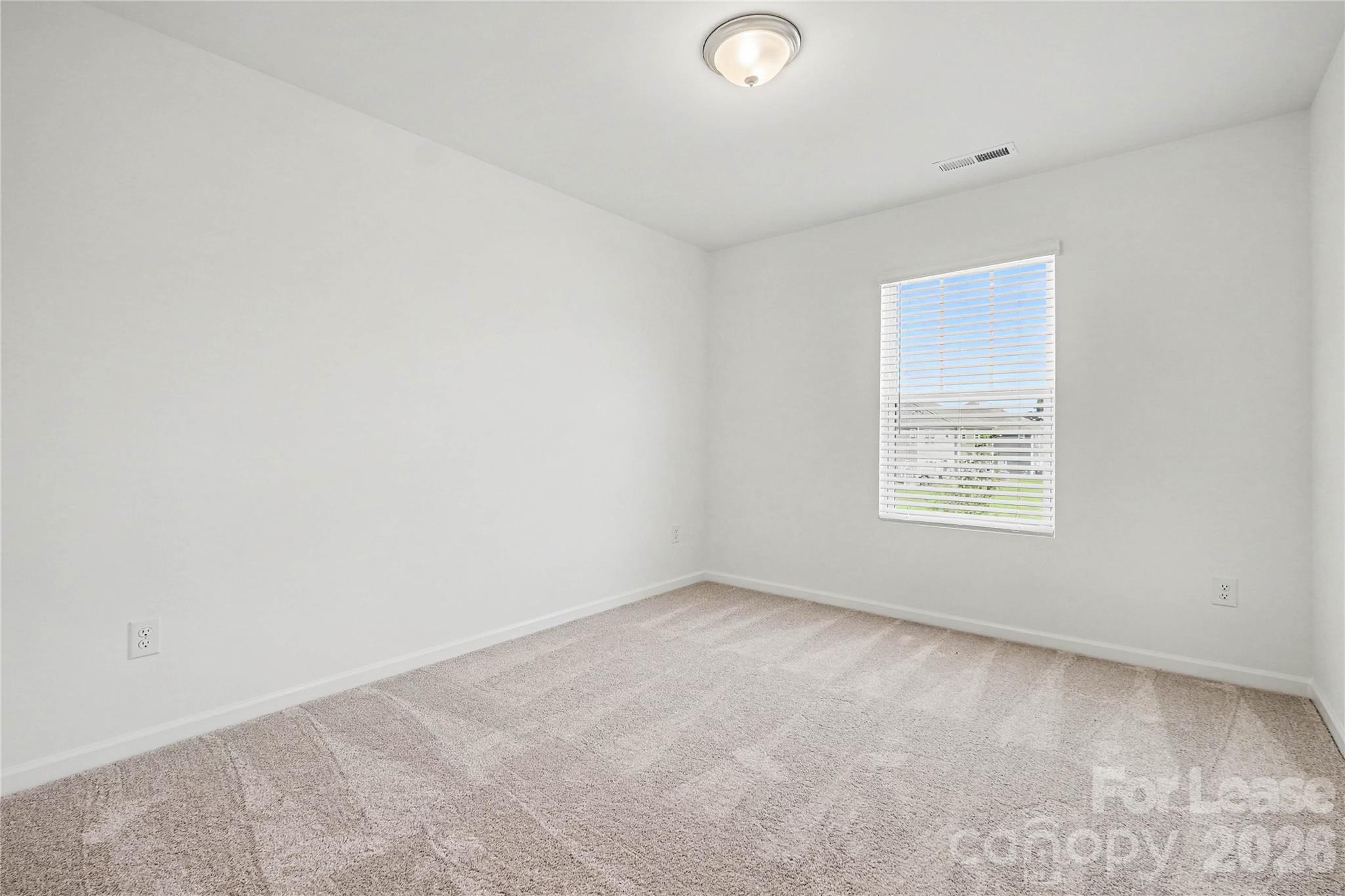 4413201 Property Photo 23