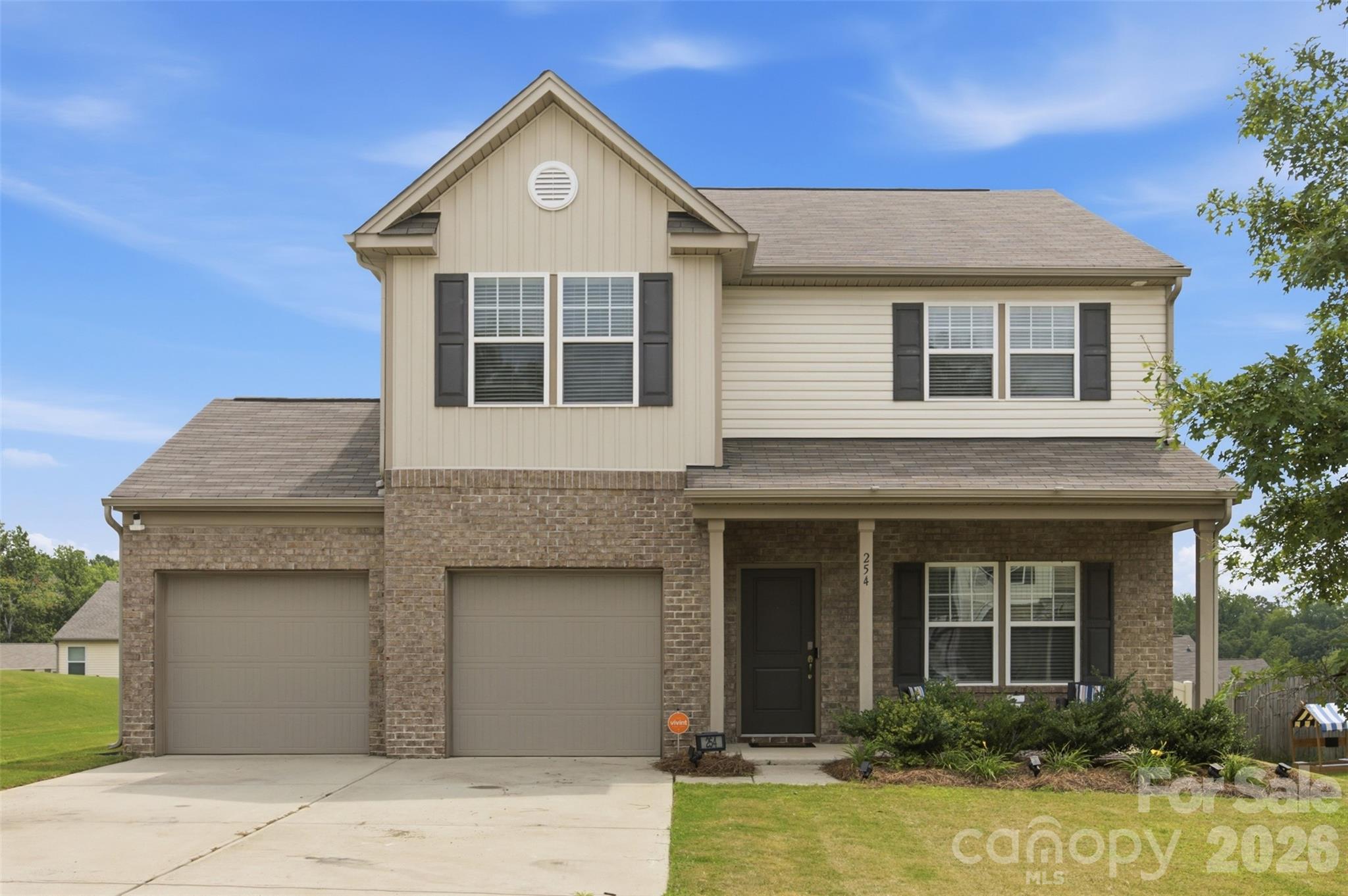254 Austen Lakes Drive Property Photo 1