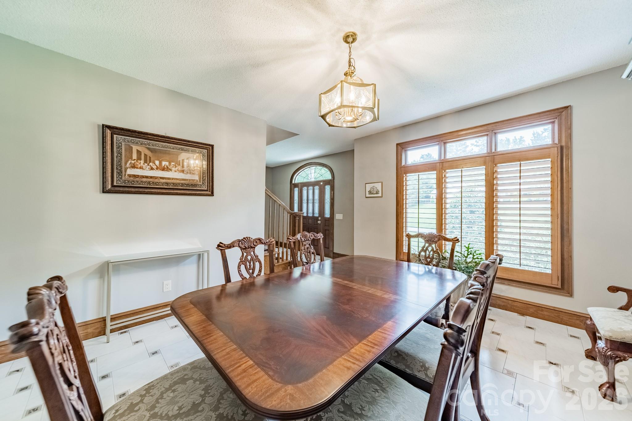 624 Springbrook Avenue Property Photo 15