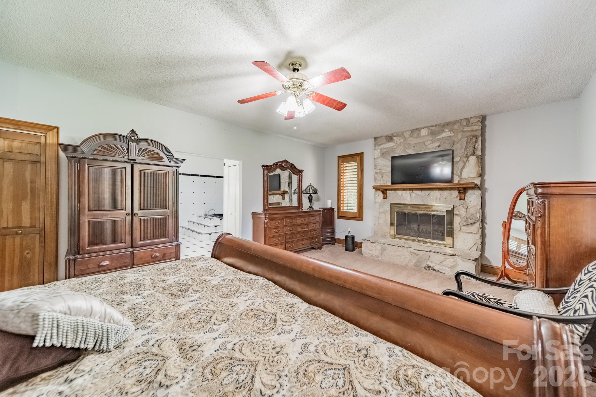 624 Springbrook Avenue Property Photo 26