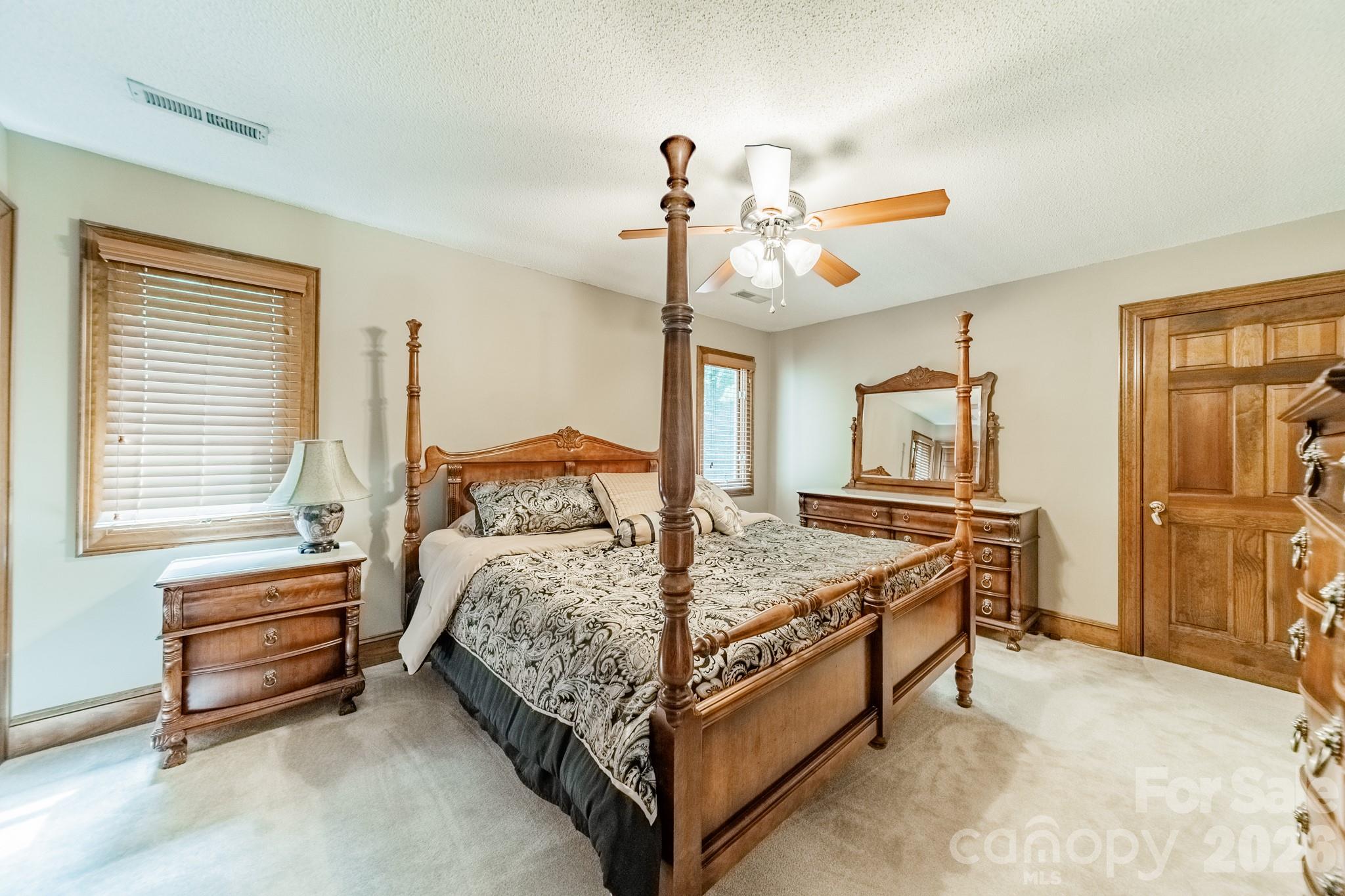 624 Springbrook Avenue Property Photo 35