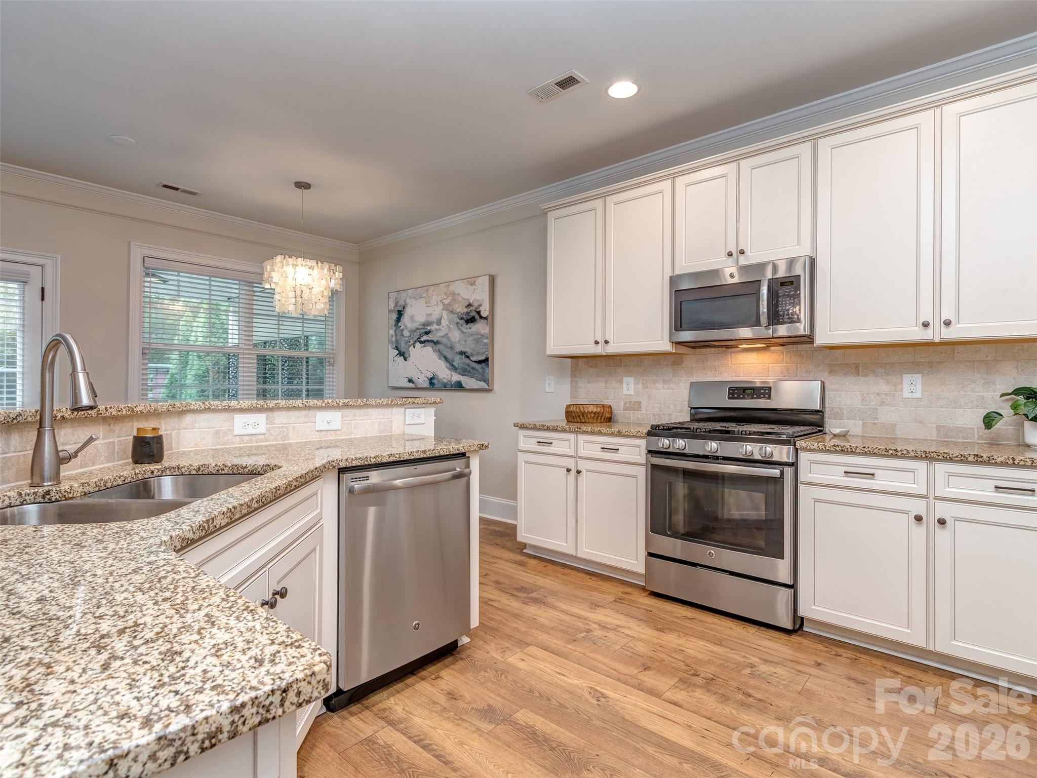 2844 Georgia Avenue Property Photo 11