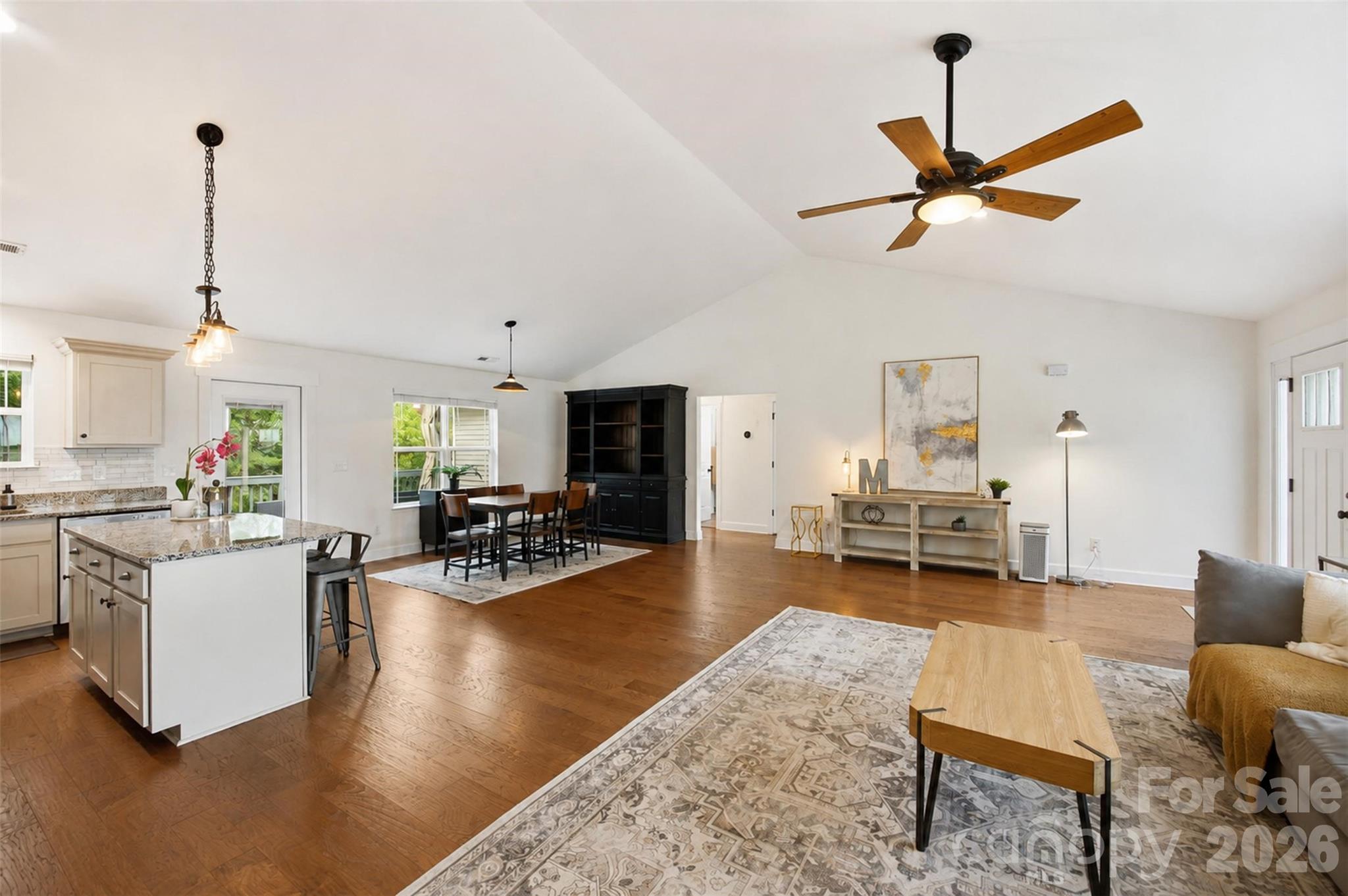 4084 Lydia Suzanne Place Property Photo 7