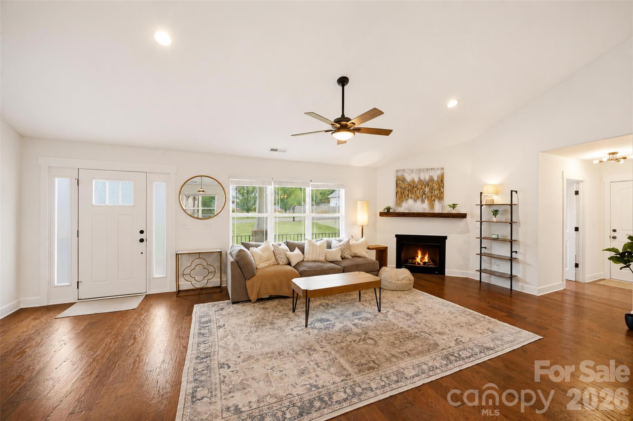 4084 Lydia Suzanne Place Property Photo 9