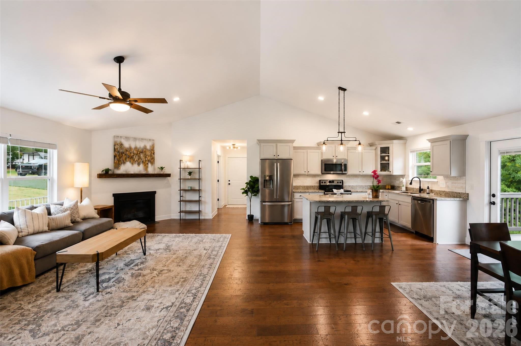 4084 Lydia Suzanne Place Property Photo 10