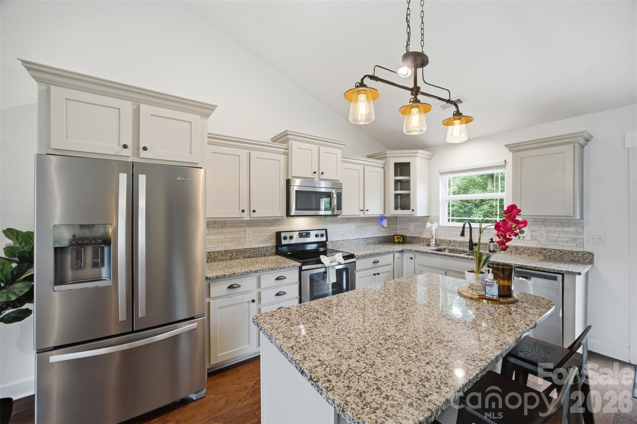 4084 Lydia Suzanne Place Property Photo 11